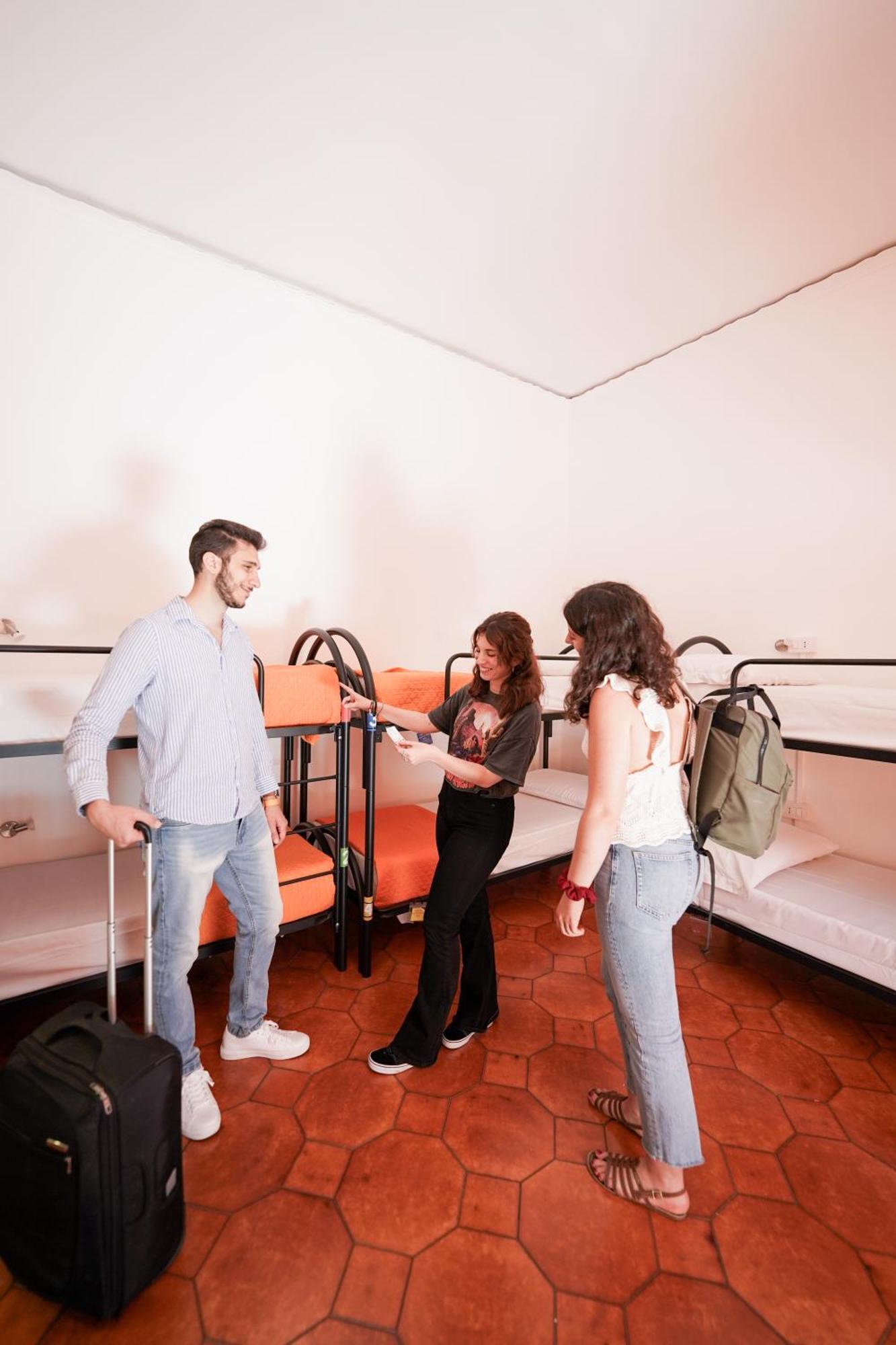 Hostel Experience - Age Limit 18-28 Naples