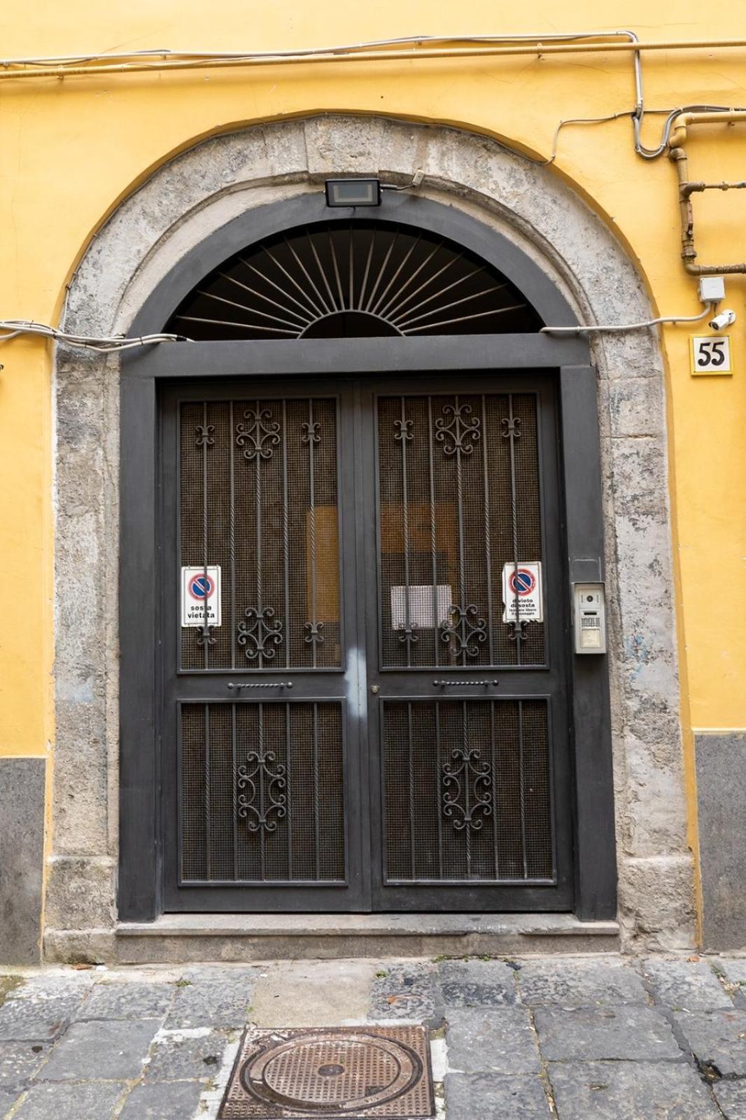 4heavens_naples Naples