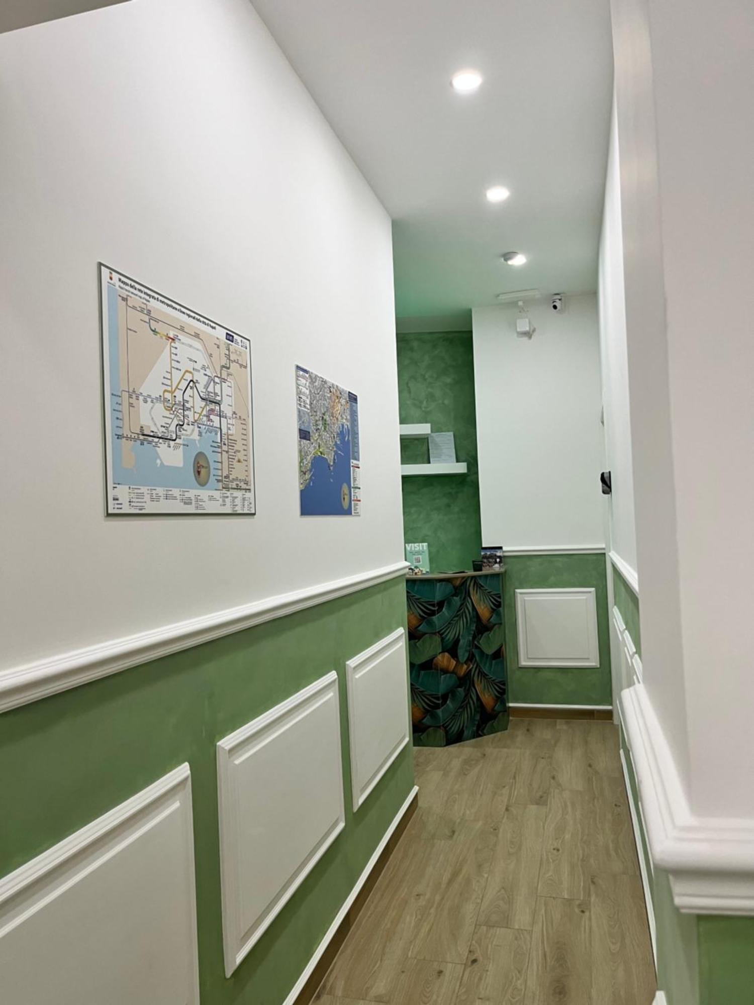 Vpm Train Station Guest house *