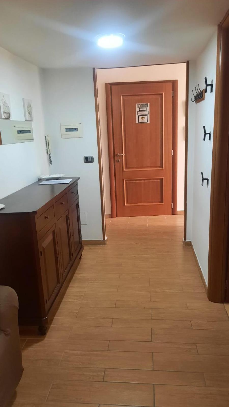 Apartment White Spagnoli