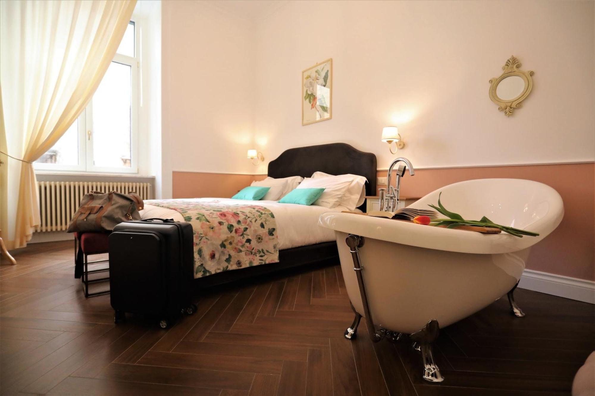 Macchiato Boutique Bed & Breakfast Naples