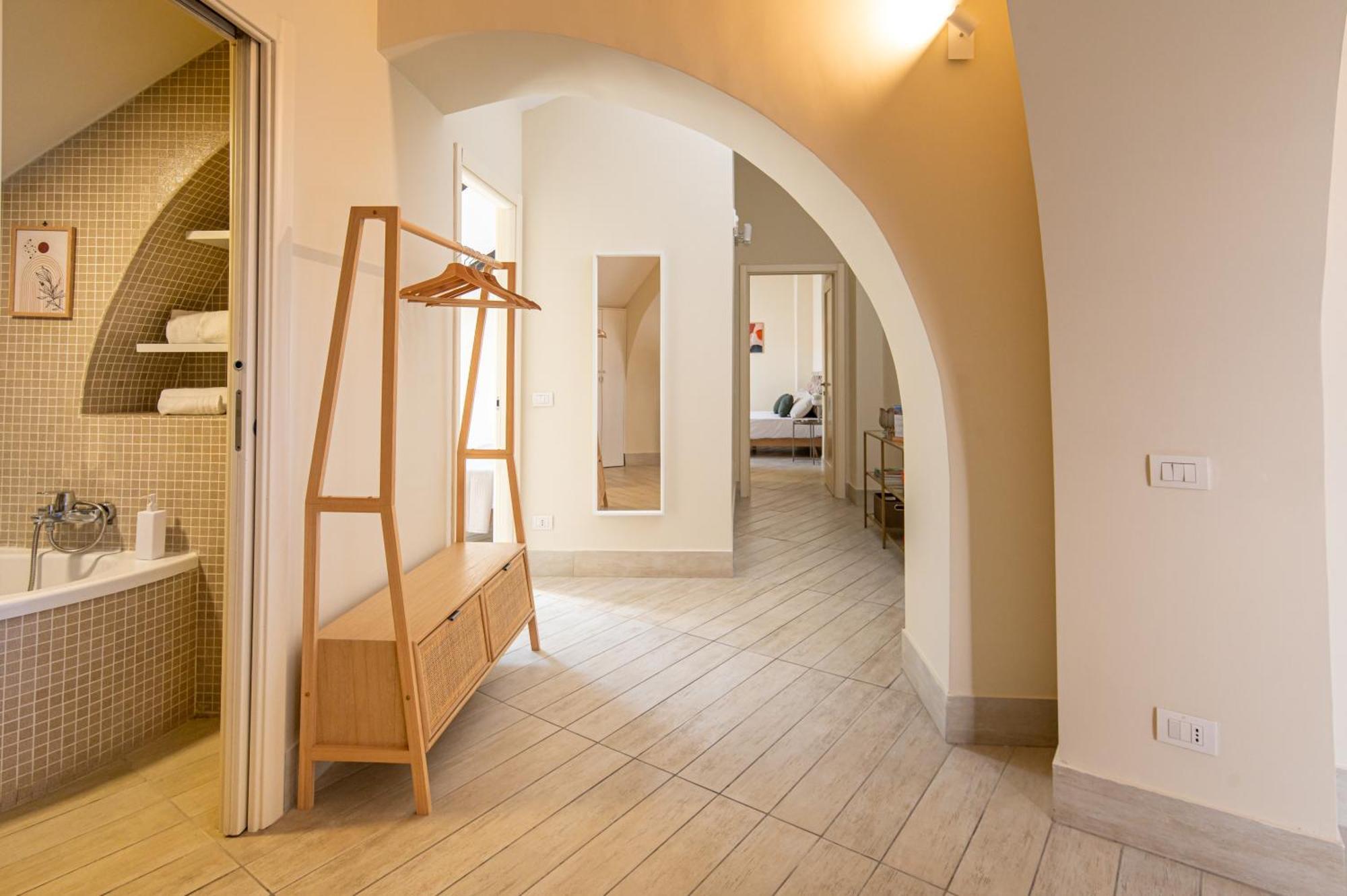 Les Maisons Apartment