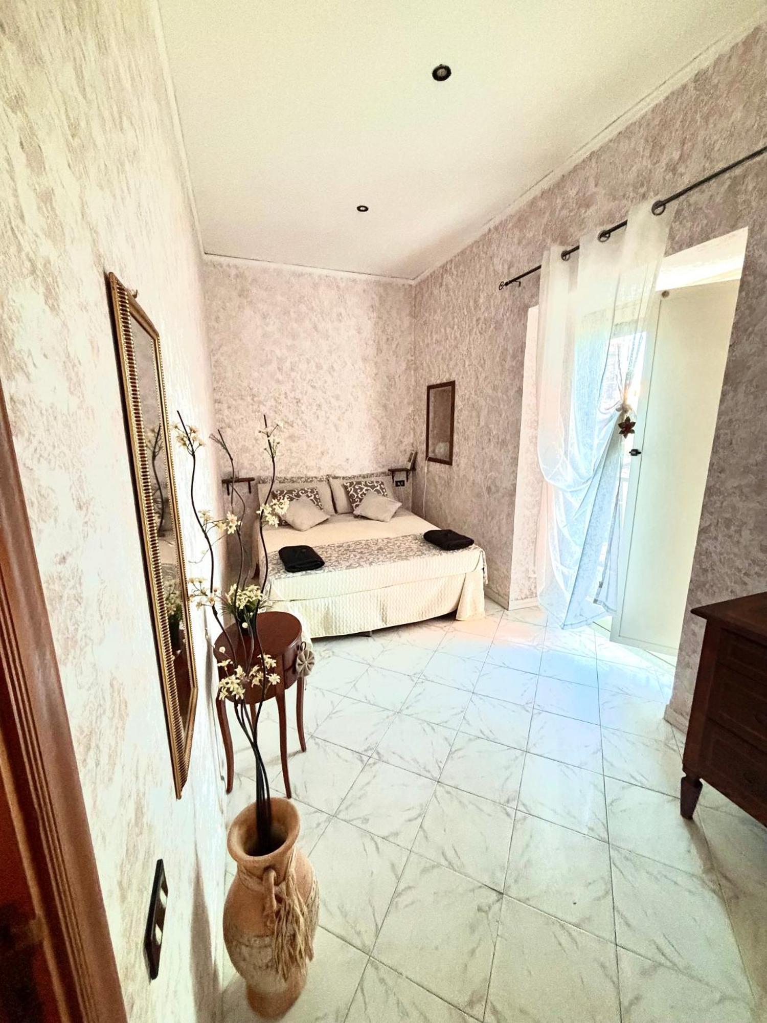 Rian House Apartment