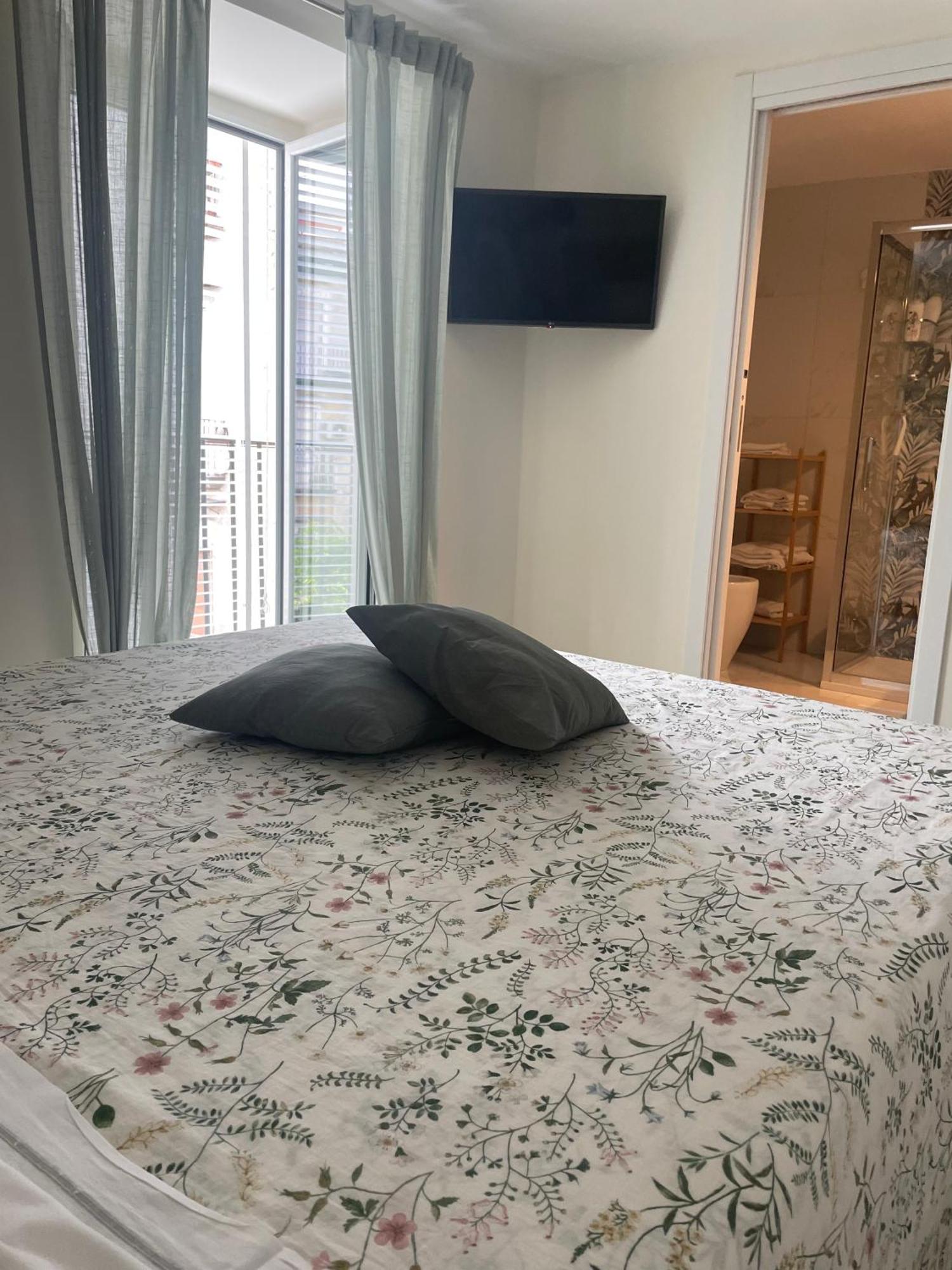 A Piignatelli Guest house *