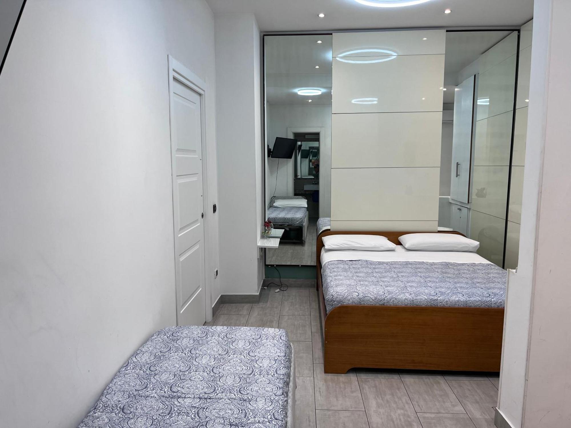 International Garibaldi 3* Naples