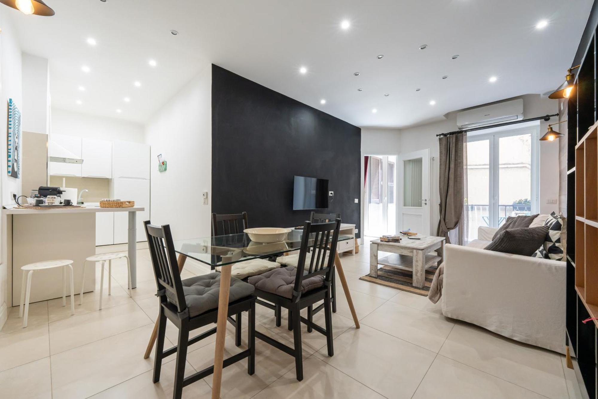 Apartment Casa Movie *