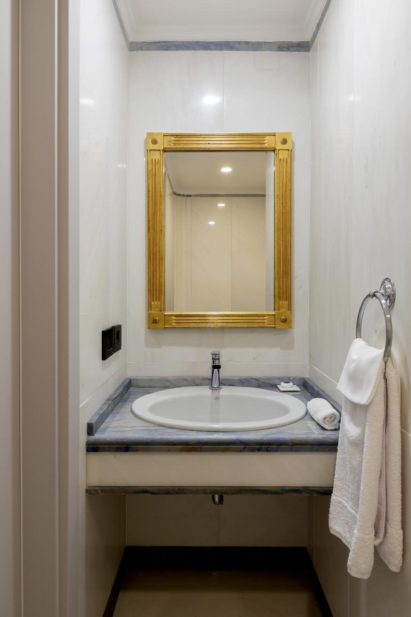 Grand Parker's 5* Naples