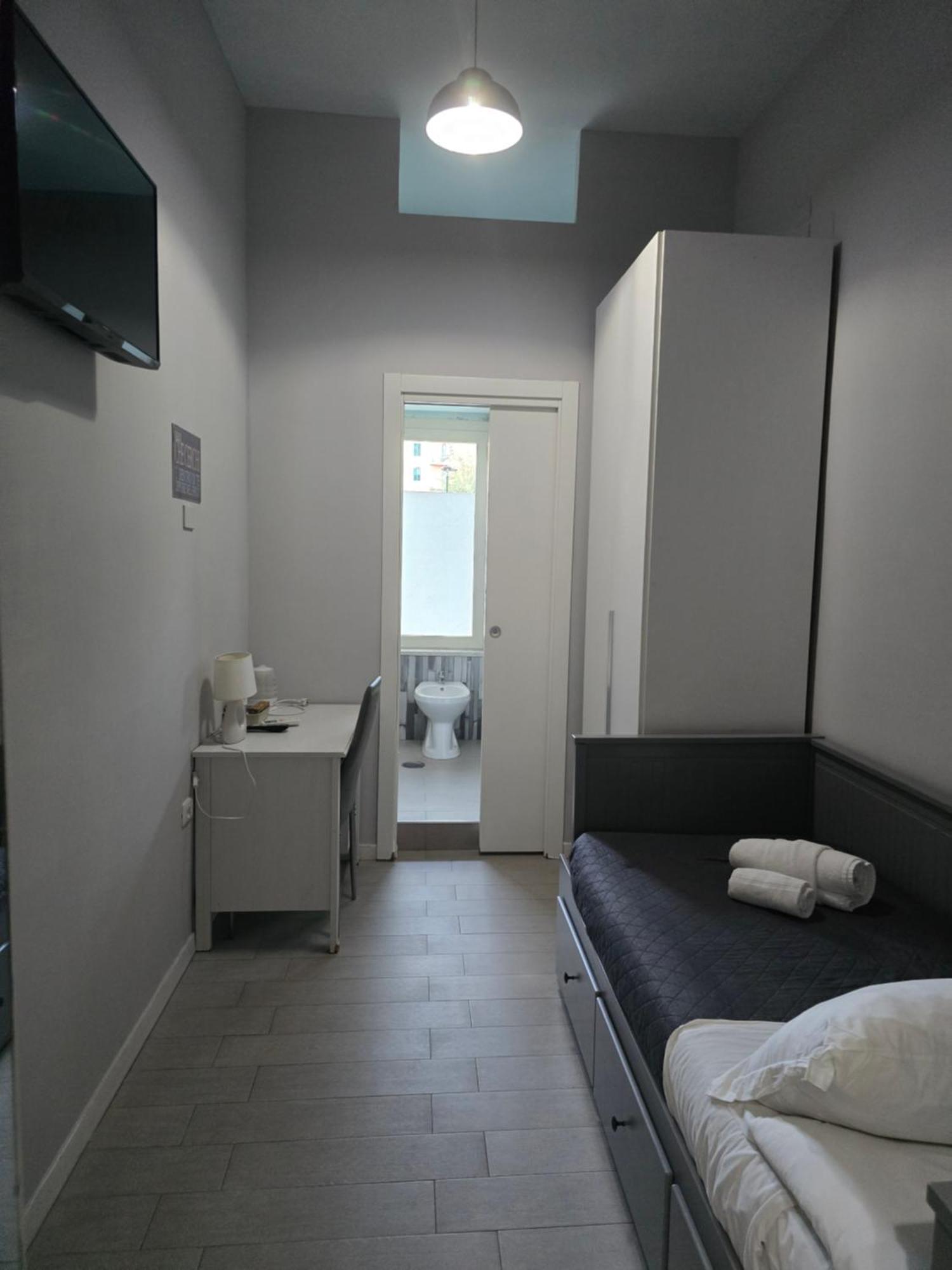 Esposito Plaza- & Guest house Naples