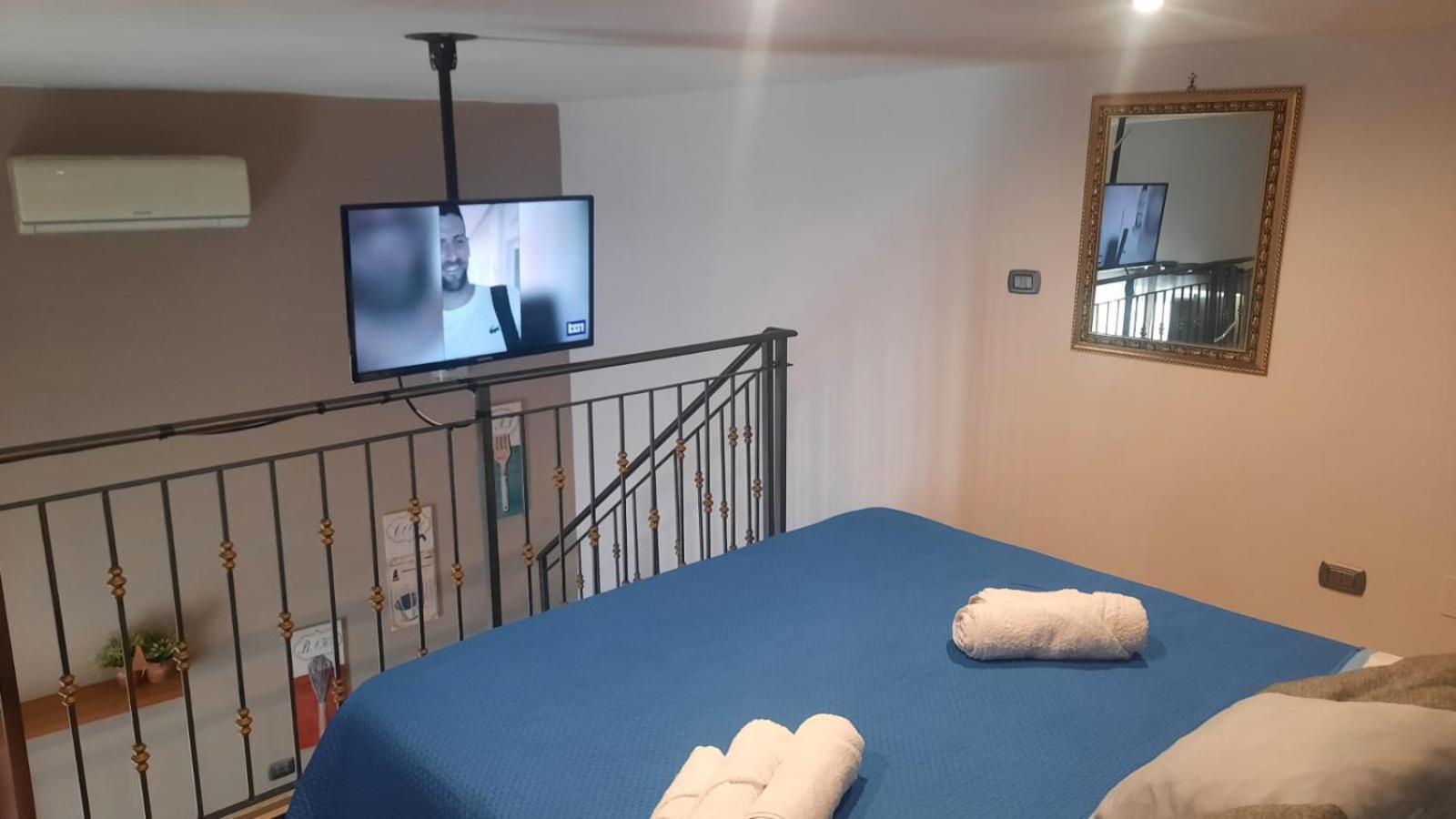 White Spagnoli Apartment