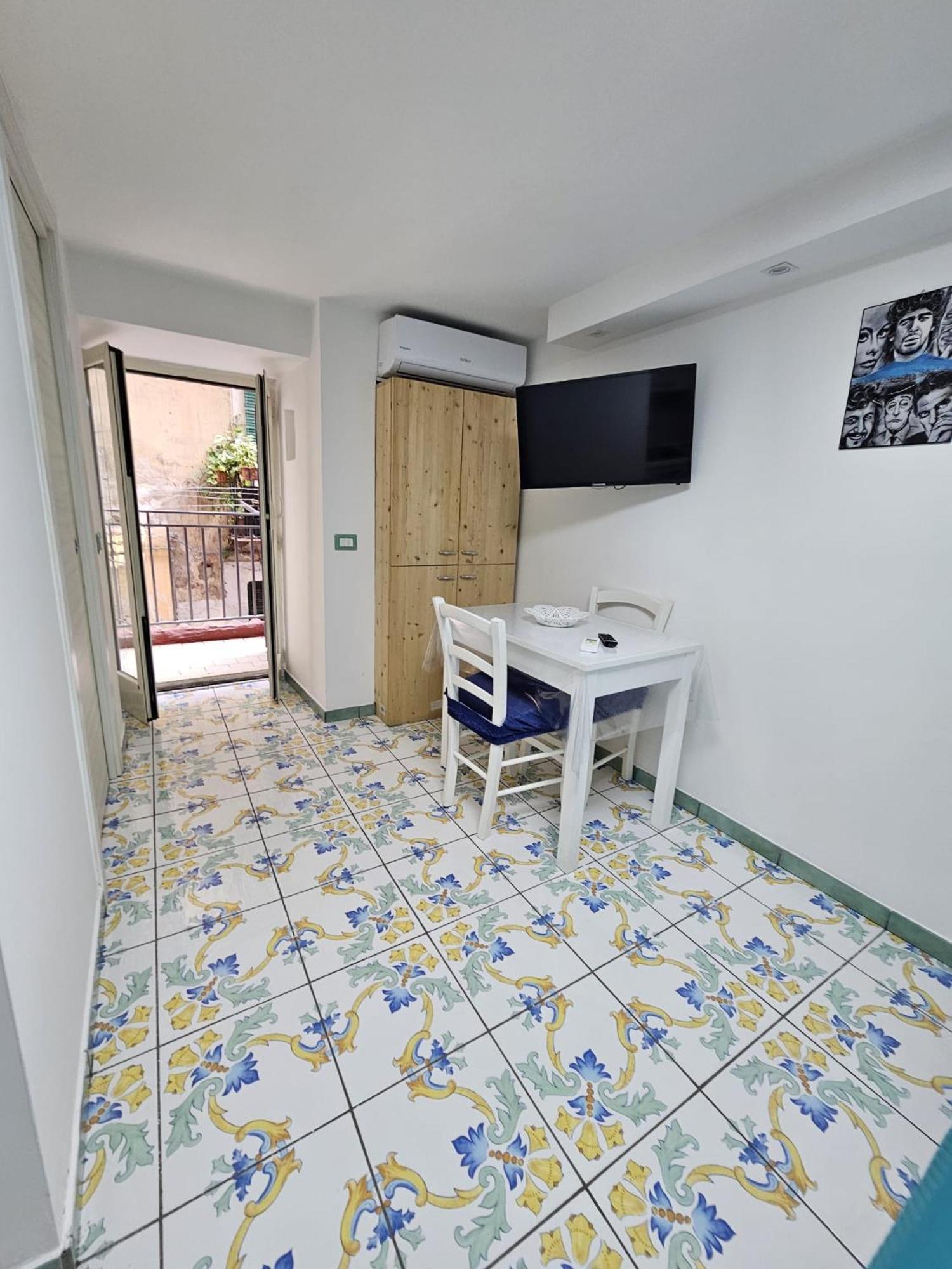 Apartment Dimora Maradona Ai Spagn0li Naples