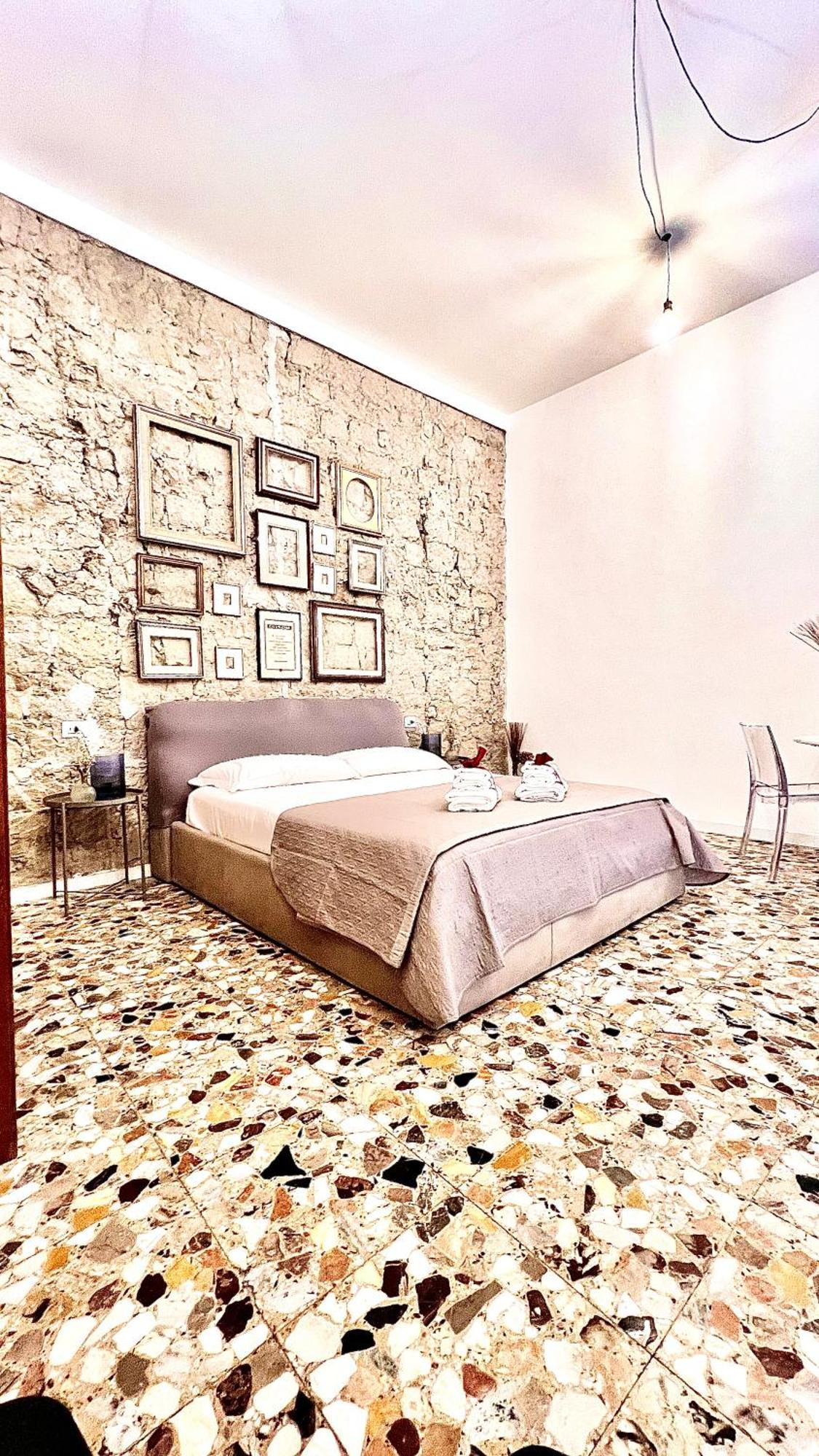 Apartment La Di Marco Naples