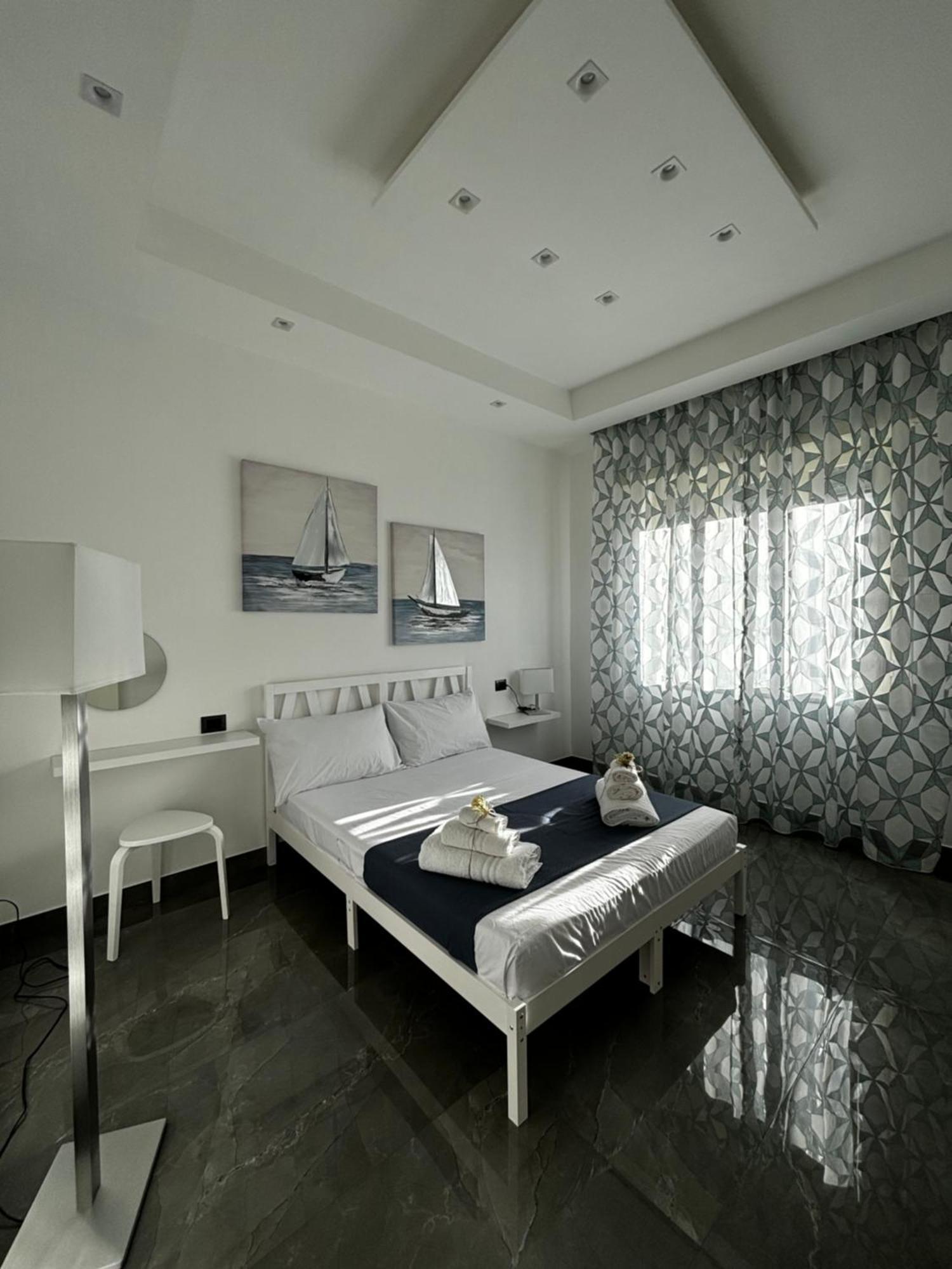 Louis Helen Apartment *
