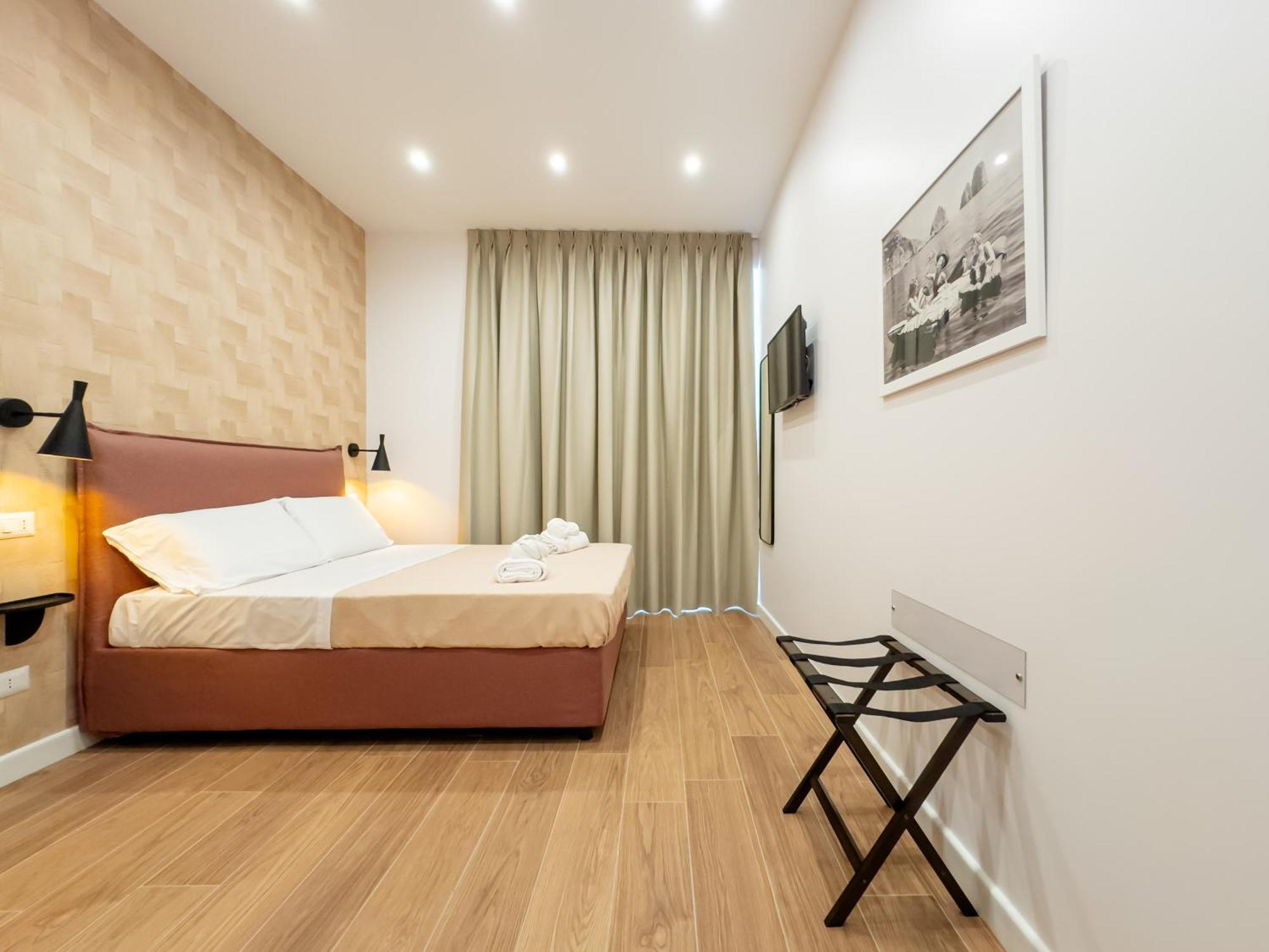 Relais Sole Naples