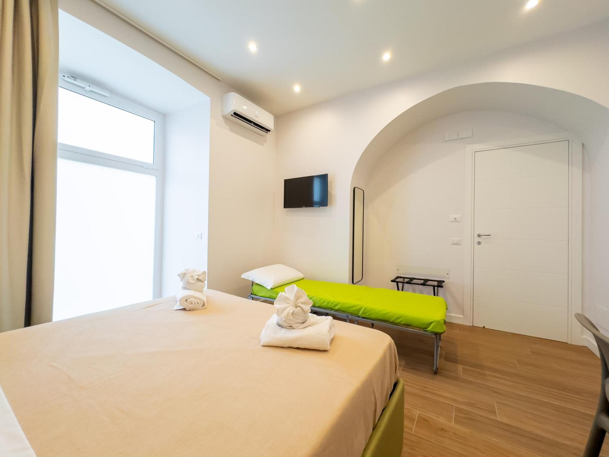 Relais Sole Guest house Naples