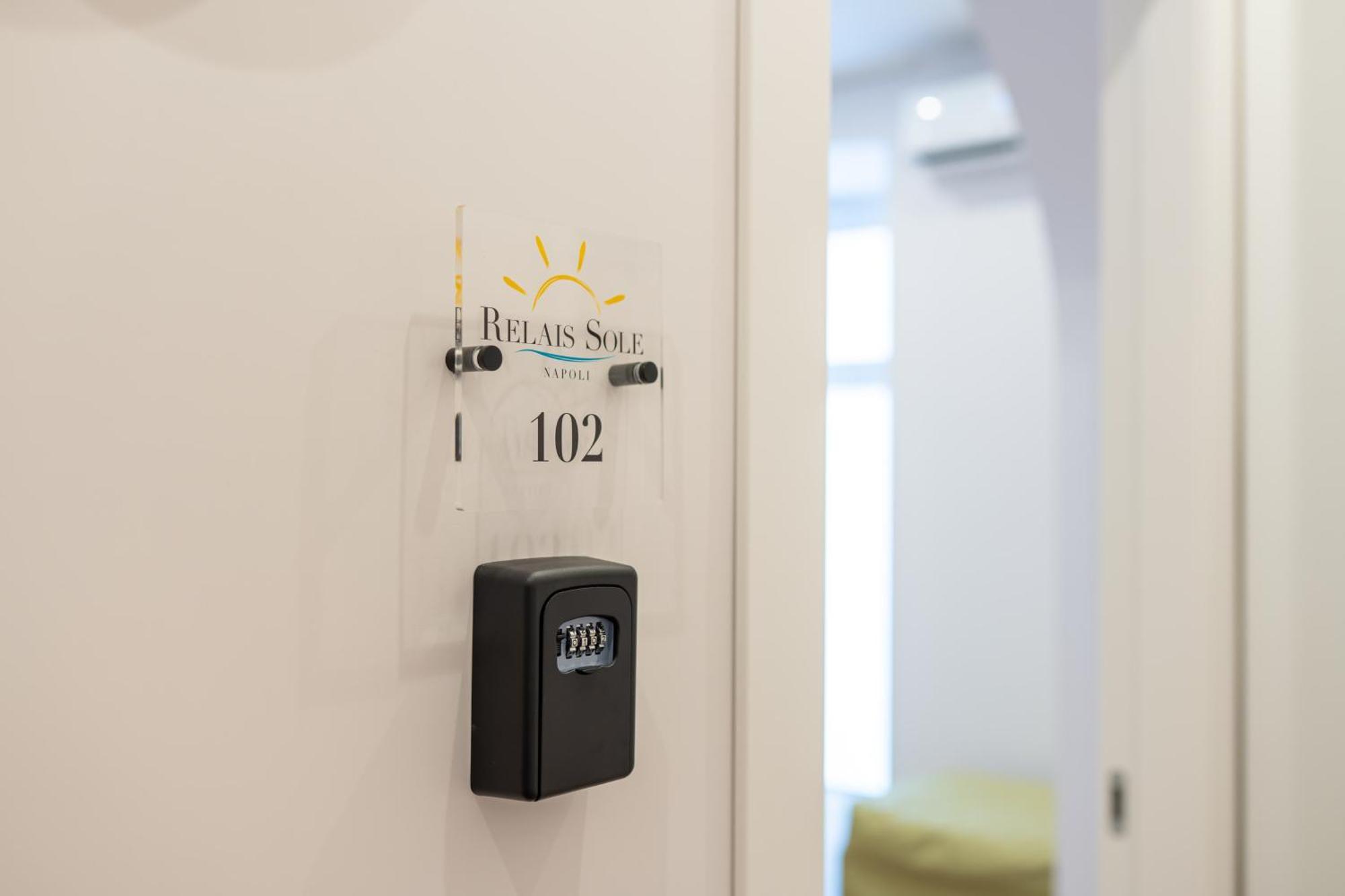 Guest house Relais Sole Naples