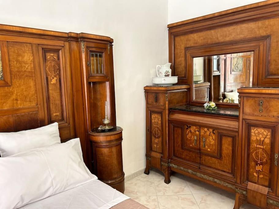 Apartment Museo&dante 130mq Con Vista Port'alba