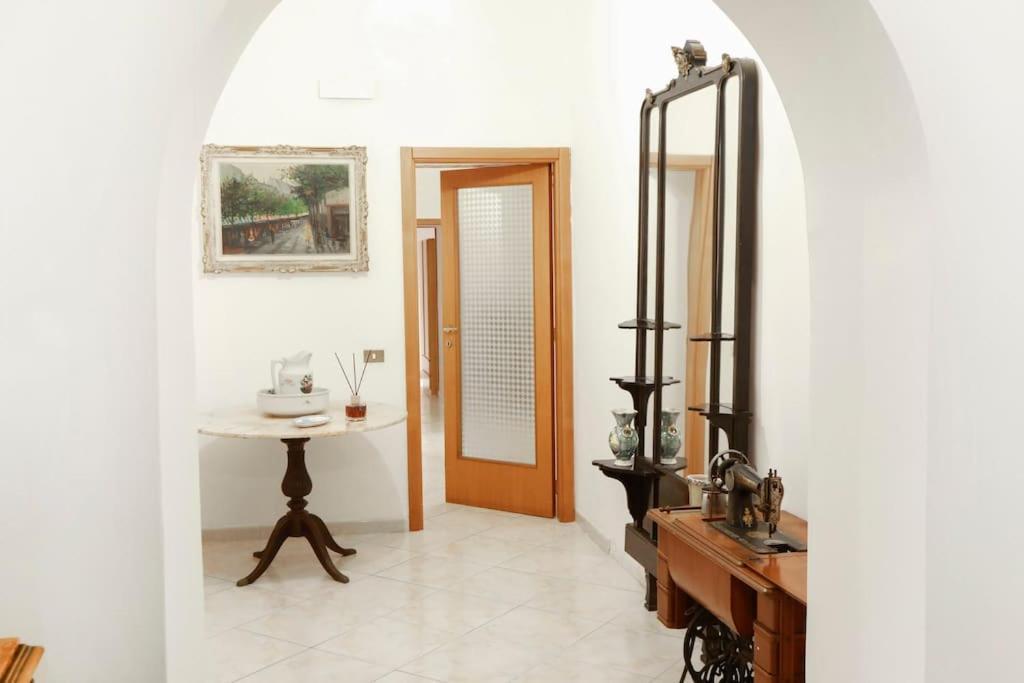 Apartment Museo&dante 130mq Con Vista Port'alba