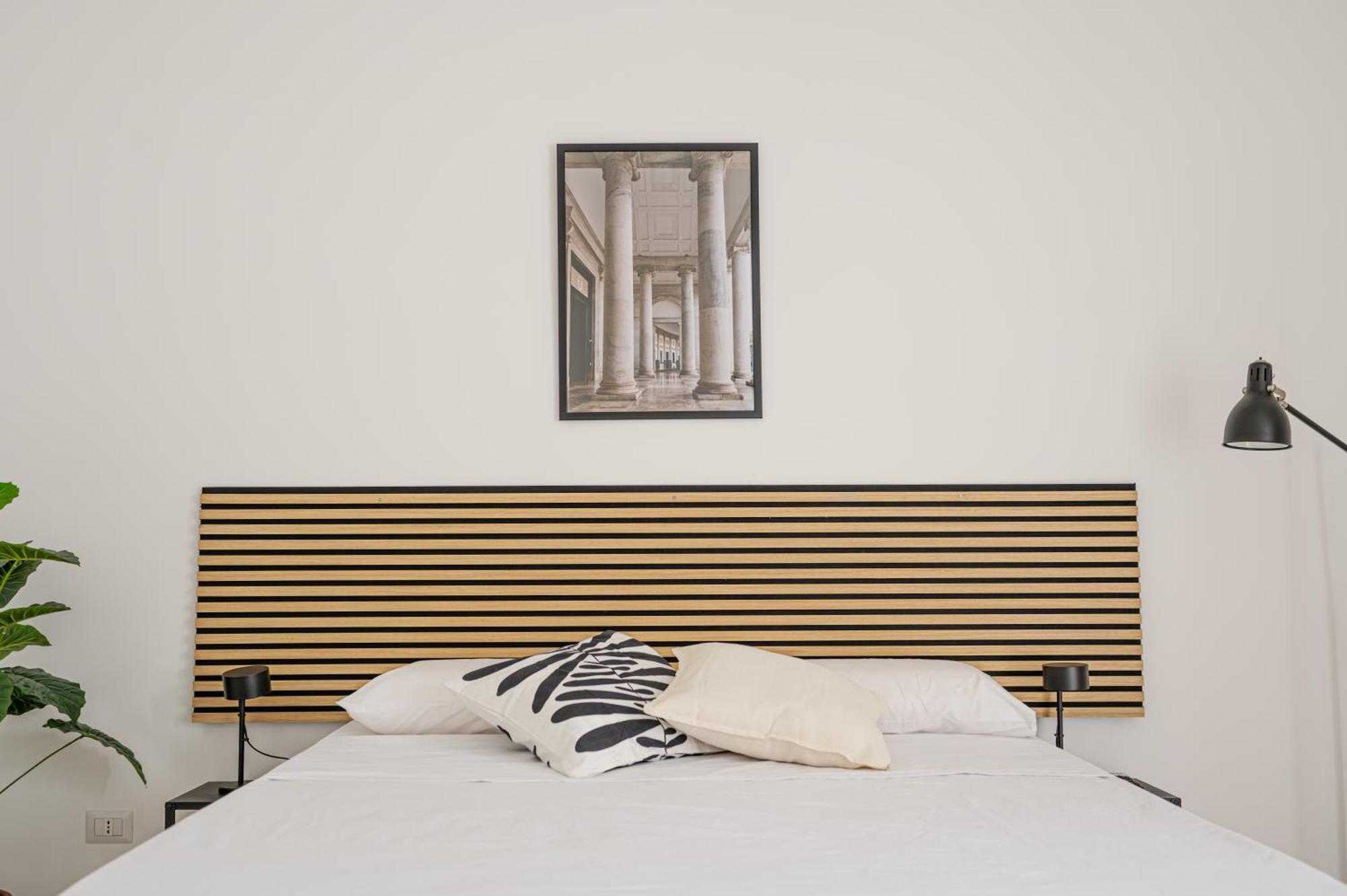 Cozy Core Naples