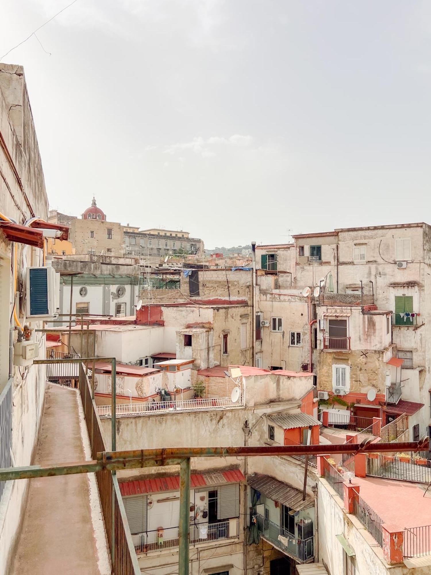 Cozy Core Naples