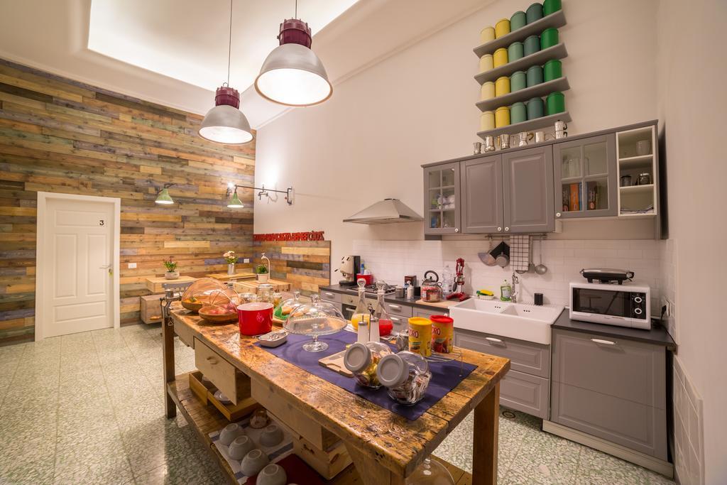 The Foria House By House In Bed & Breakfast *