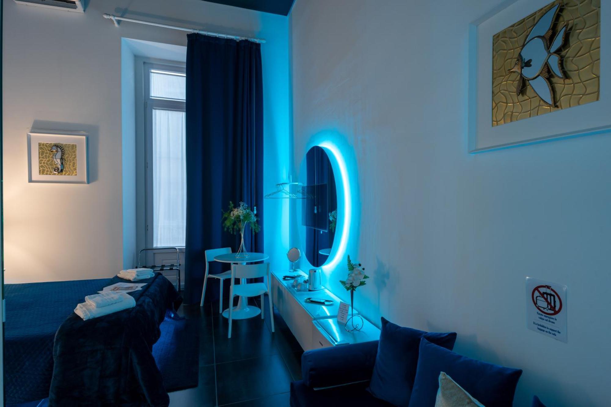 Bed & Breakfast Skyhouse Chiaia 2*