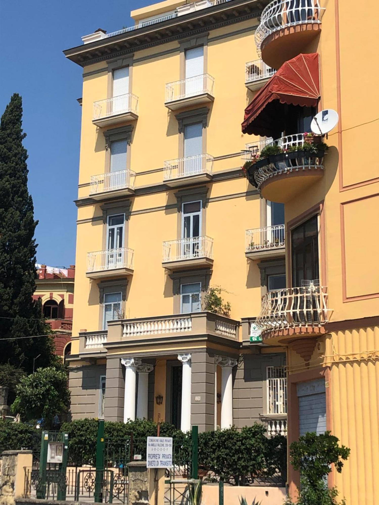 Vomero Apartment *