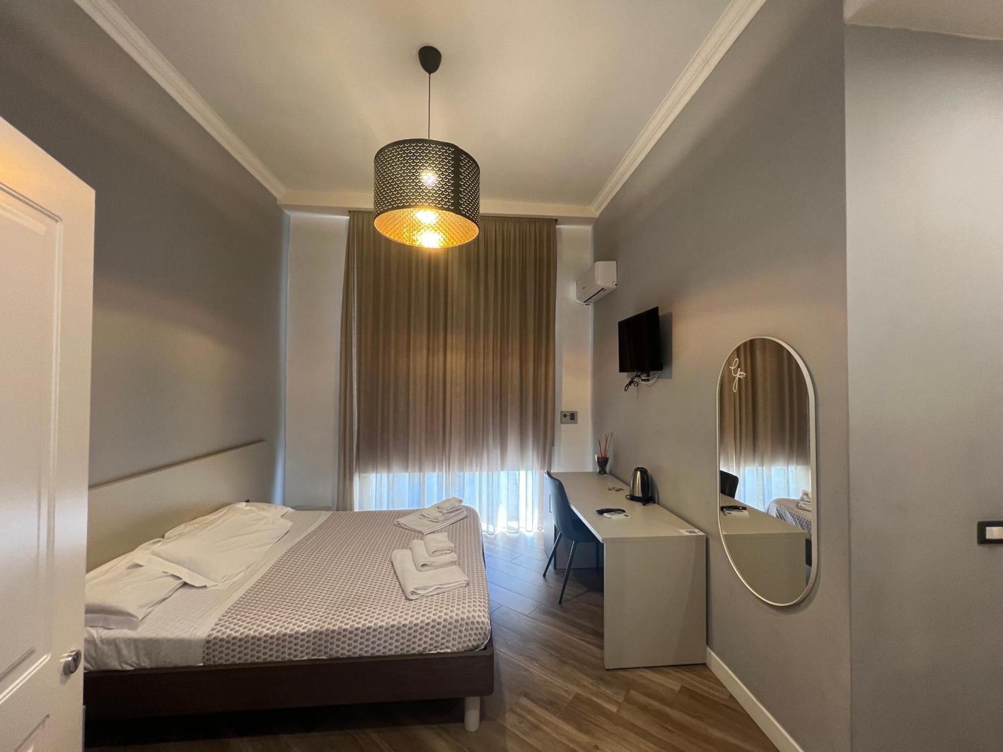 Garibaldi Guest house