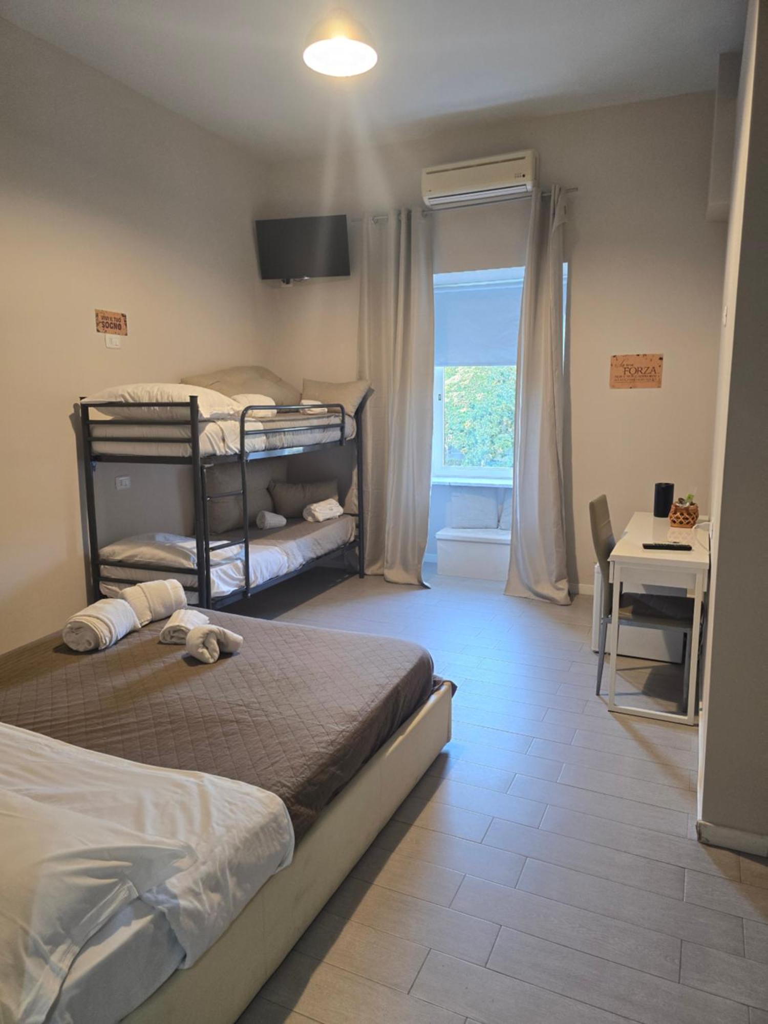 Guest house Esposito Plaza- & *