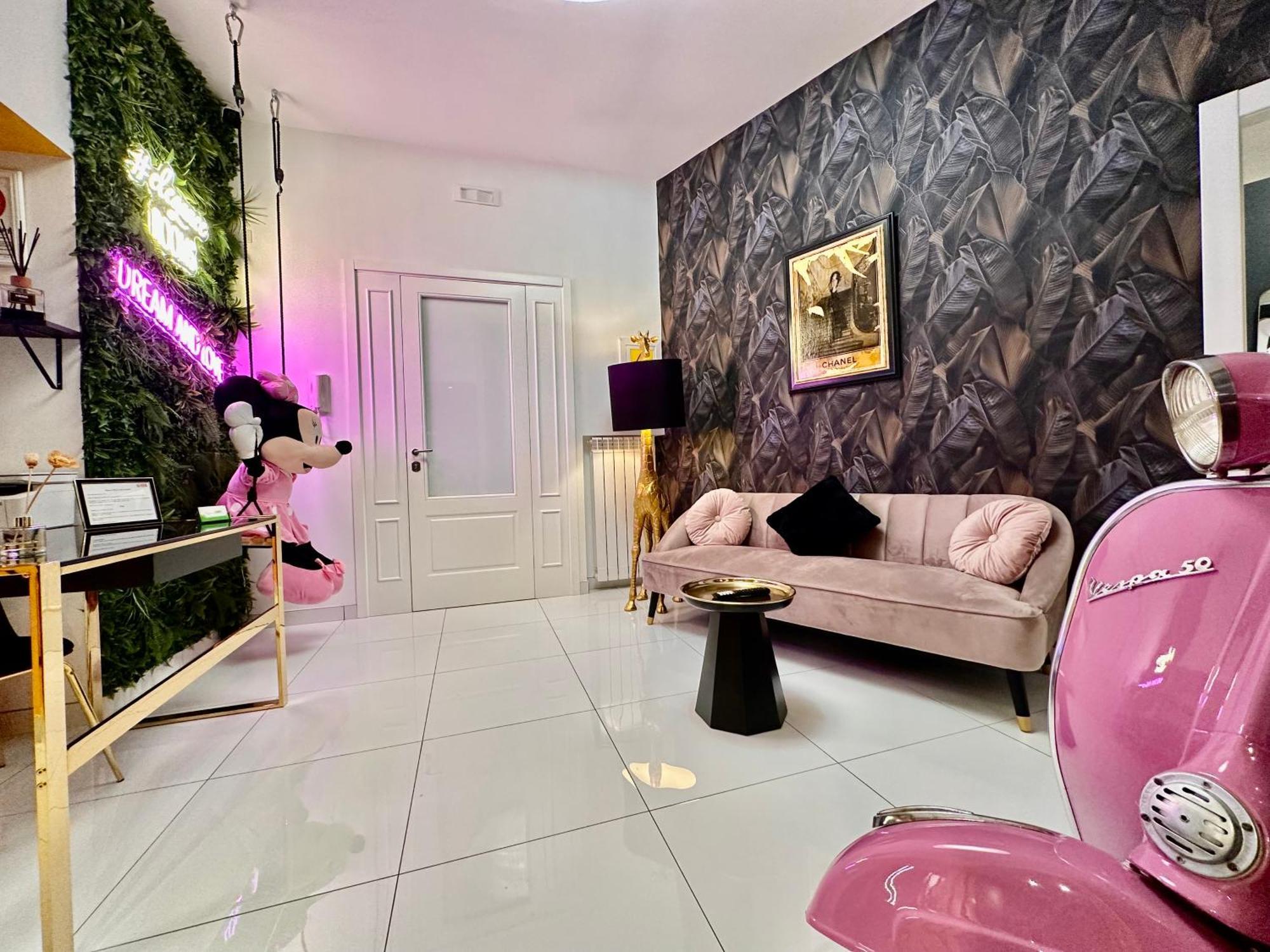 Elegance Spaccanapoli * Naples