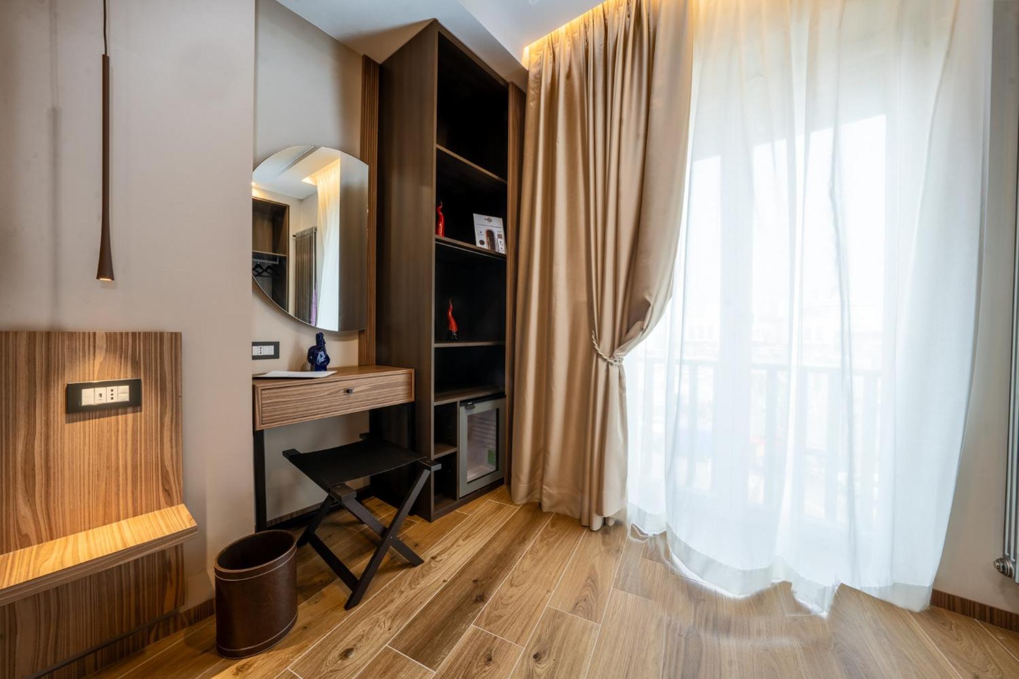 Nap Luxury Municipio * Naples