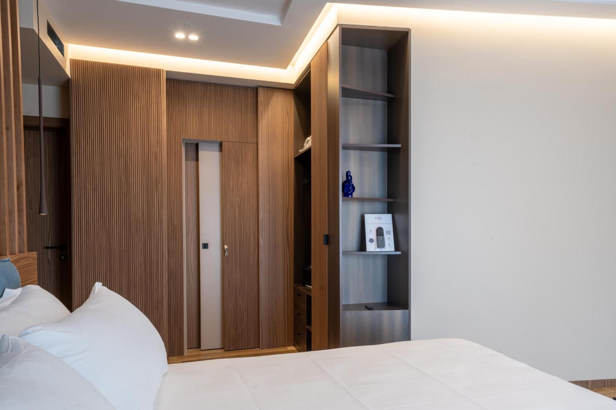 Nap Luxury Municipio Guest house
