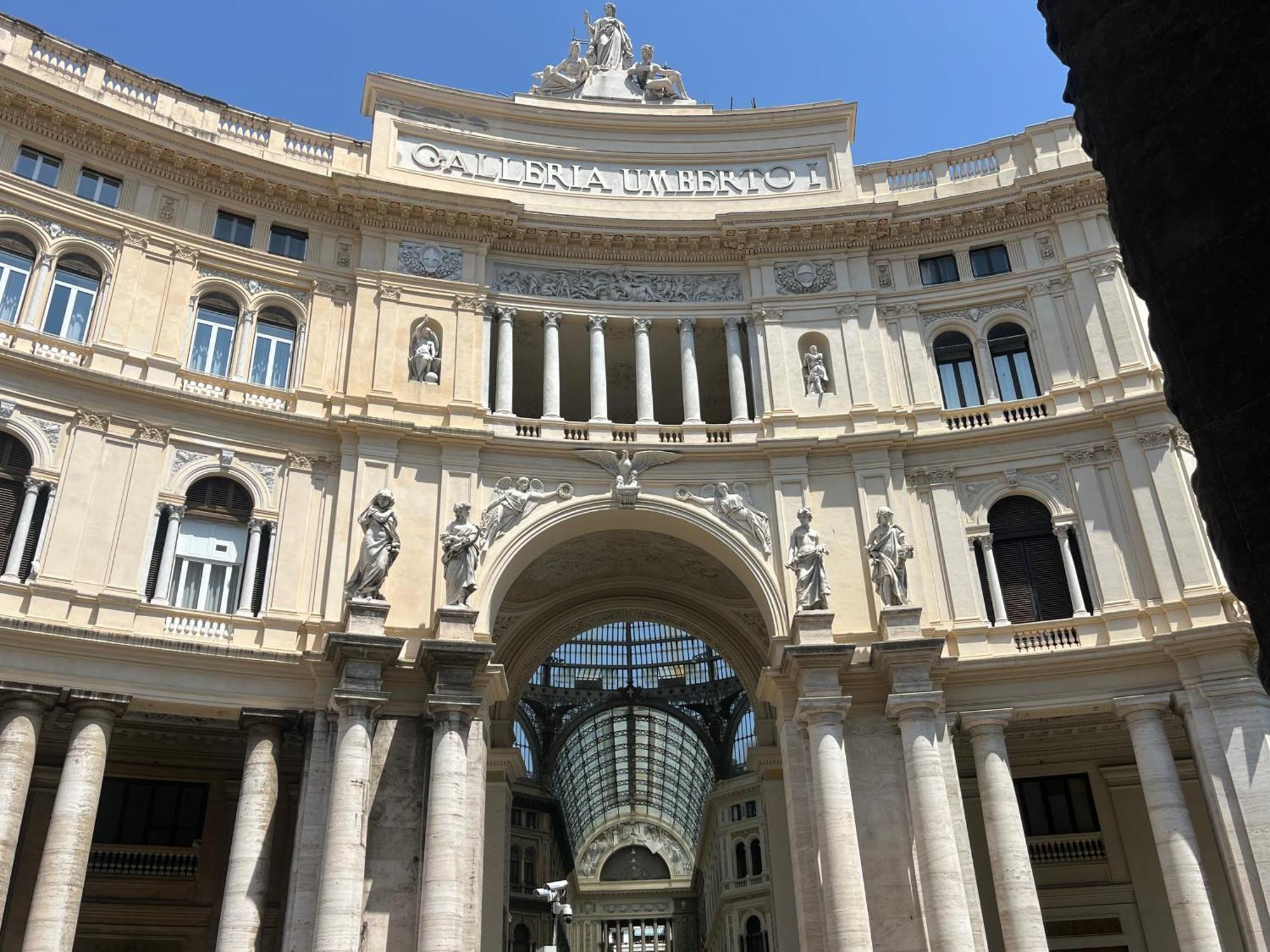 Casetta Piazza Plebiscito Guest house Naples