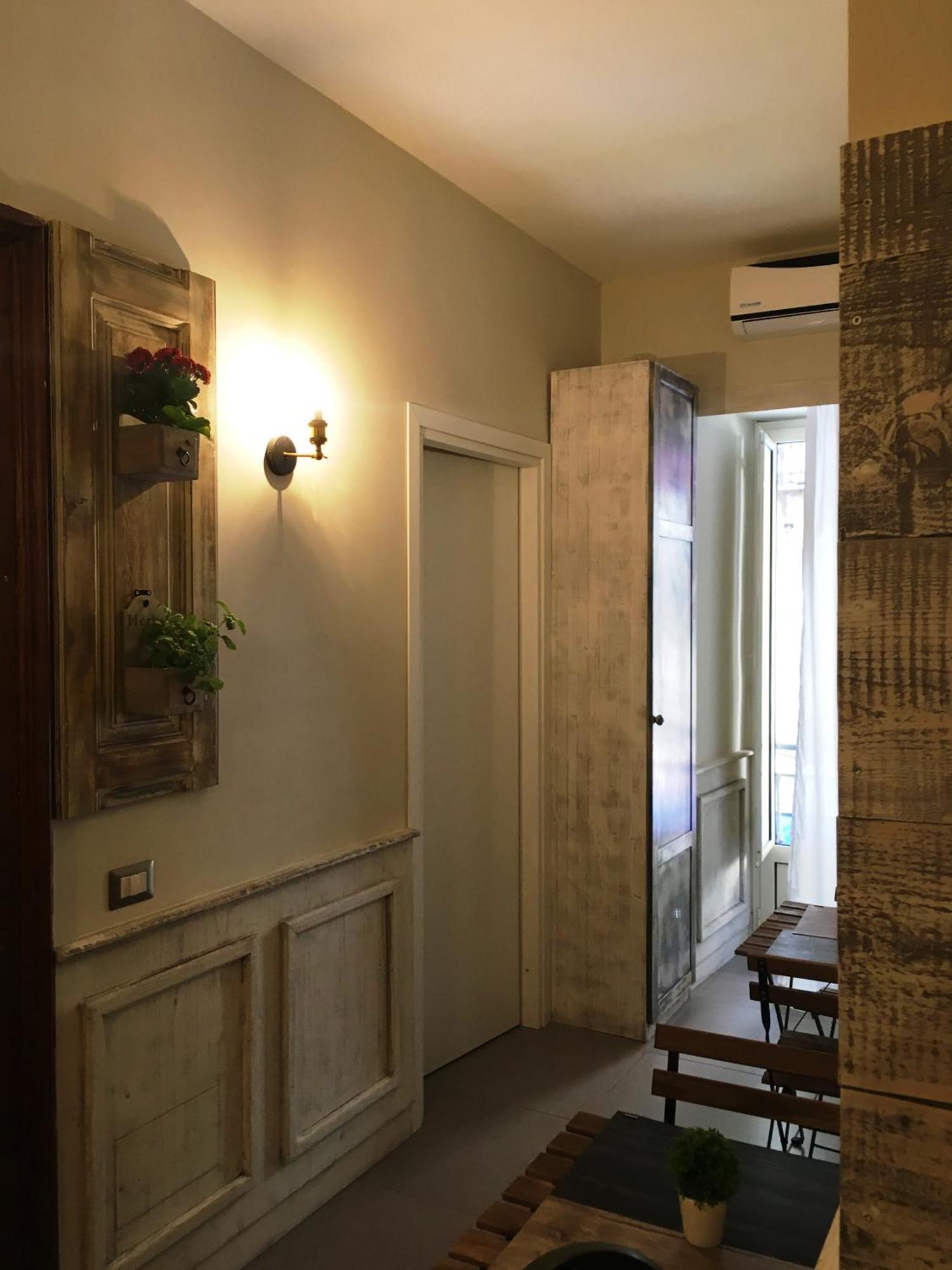 The Brilliant Place 3* Naples