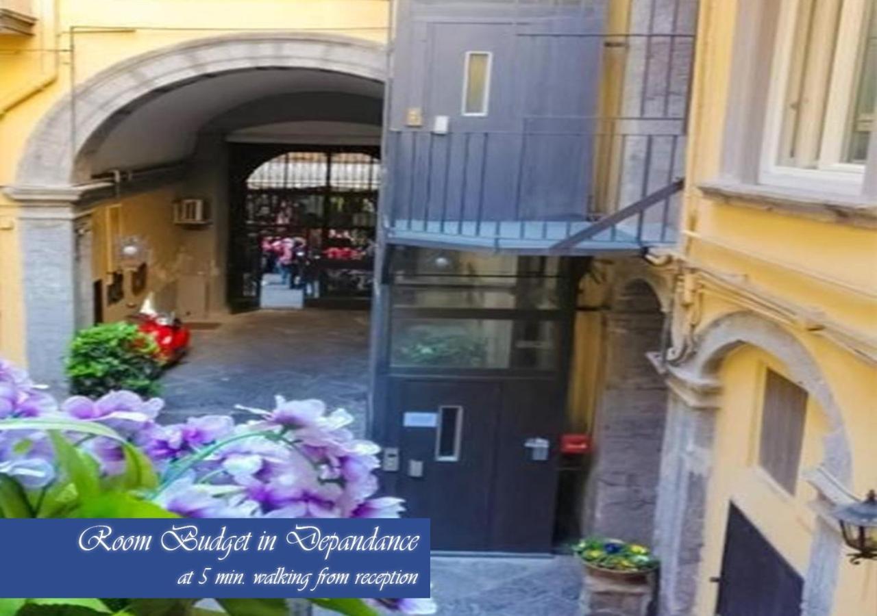 Medea Bed & Breakfast Naples