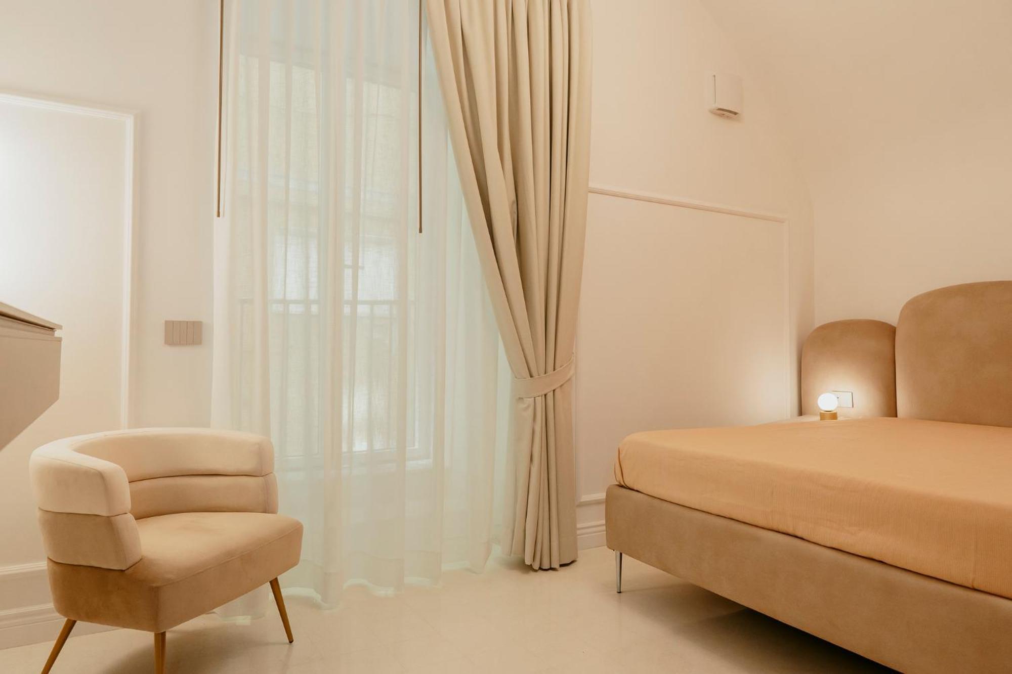 Luxury Apartment-quartieri Spagn By Alux38 Apartment *