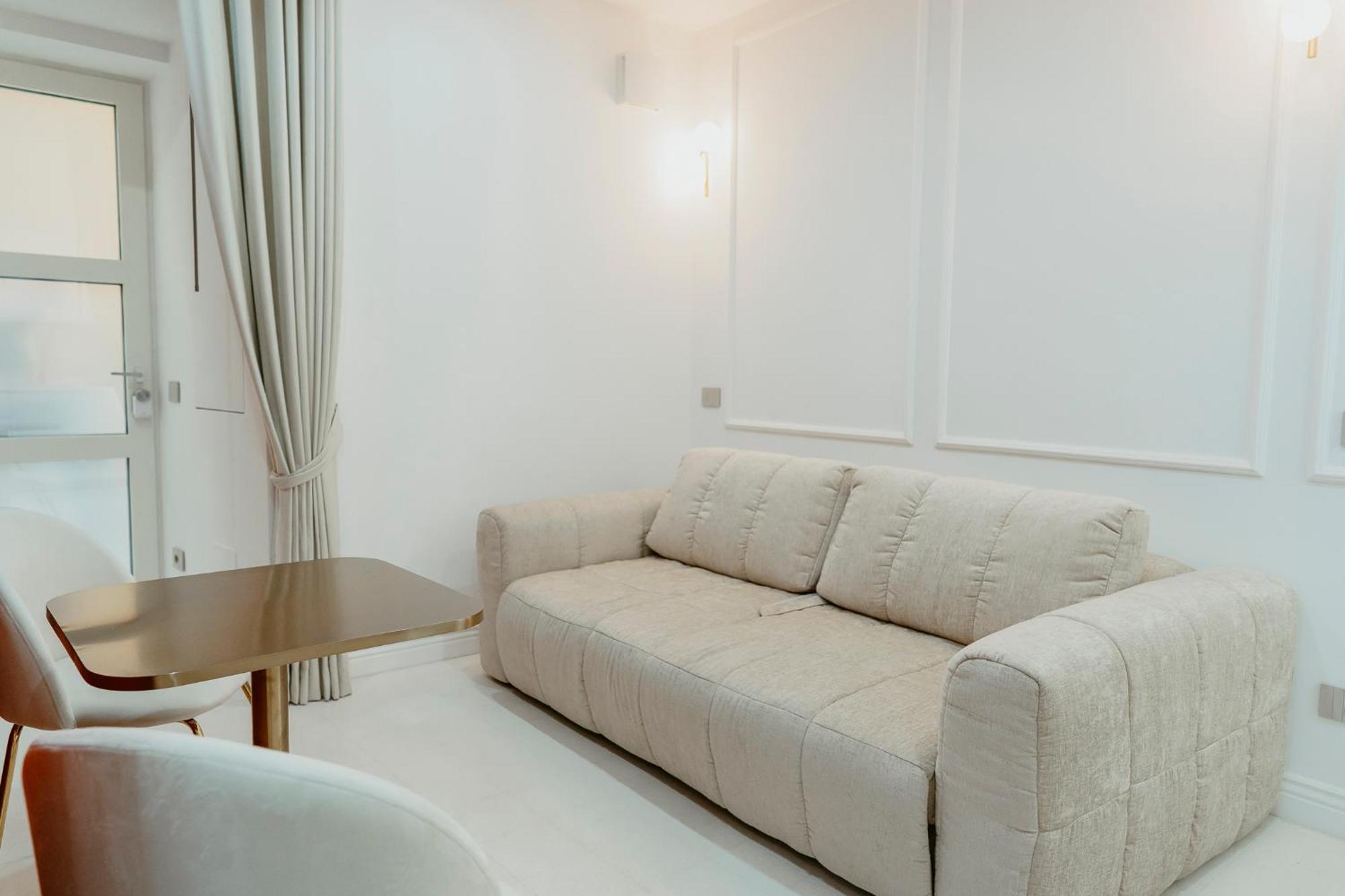 Luxury Apartment-quartieri Spagn By Alux38 Apartment