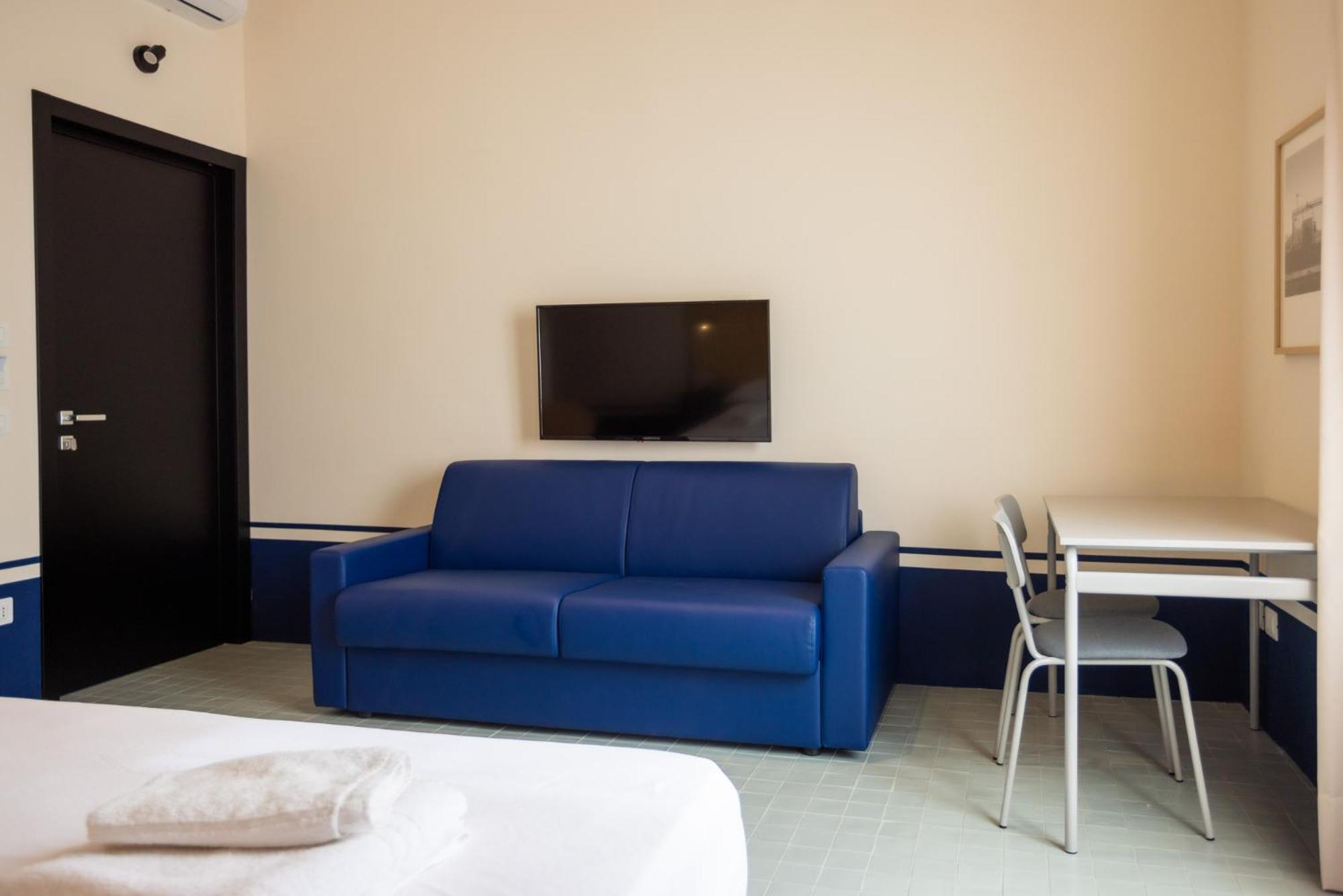 Don Vittorio A Chiaia Guest house