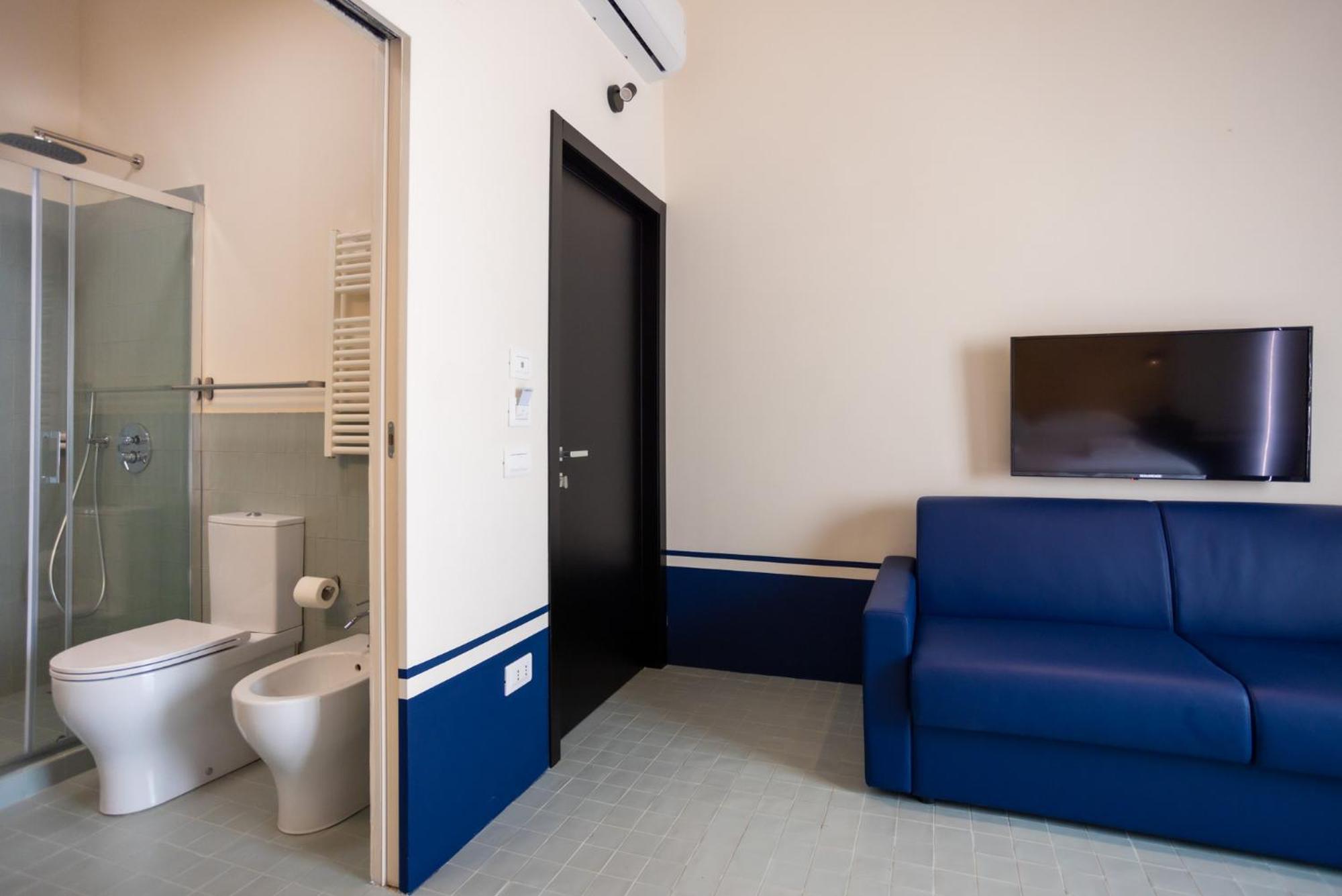 Don Vittorio A Chiaia Guest house *