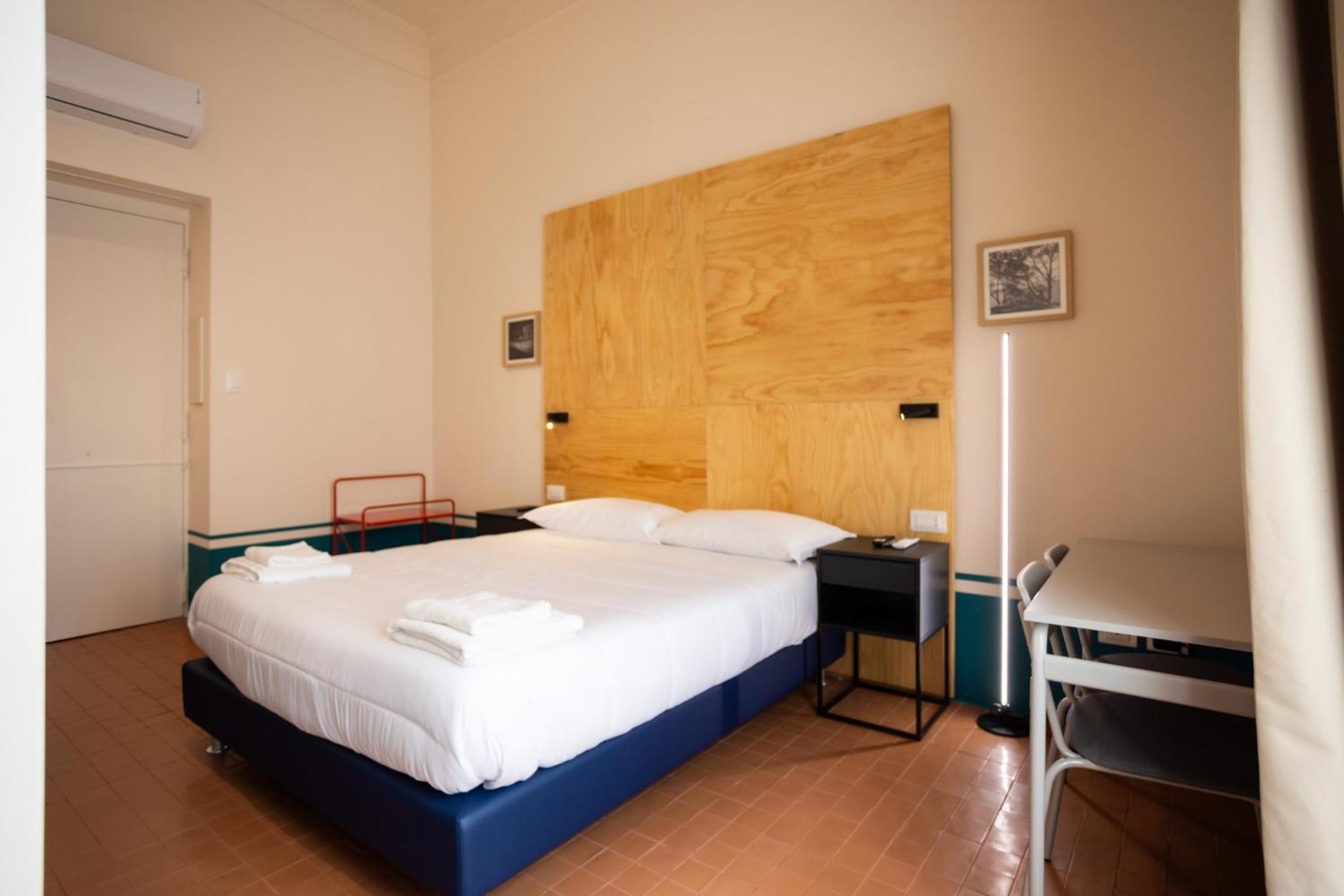 Don Vittorio A Chiaia Guest house Naples