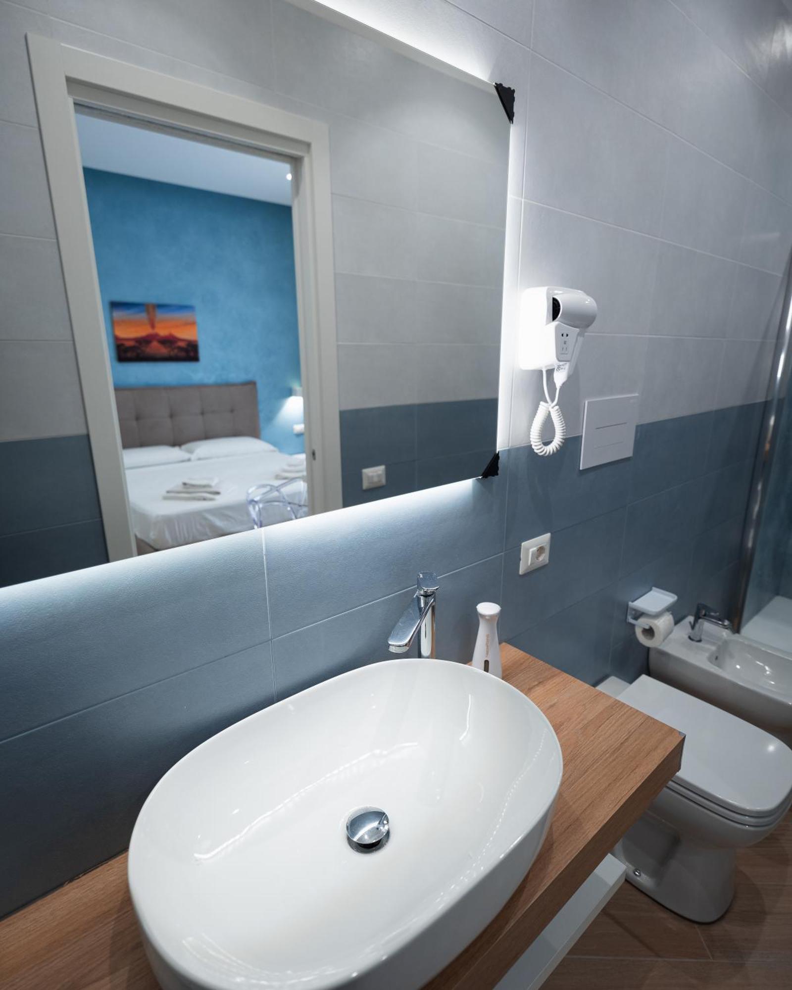 Nazzarooms Guest house *