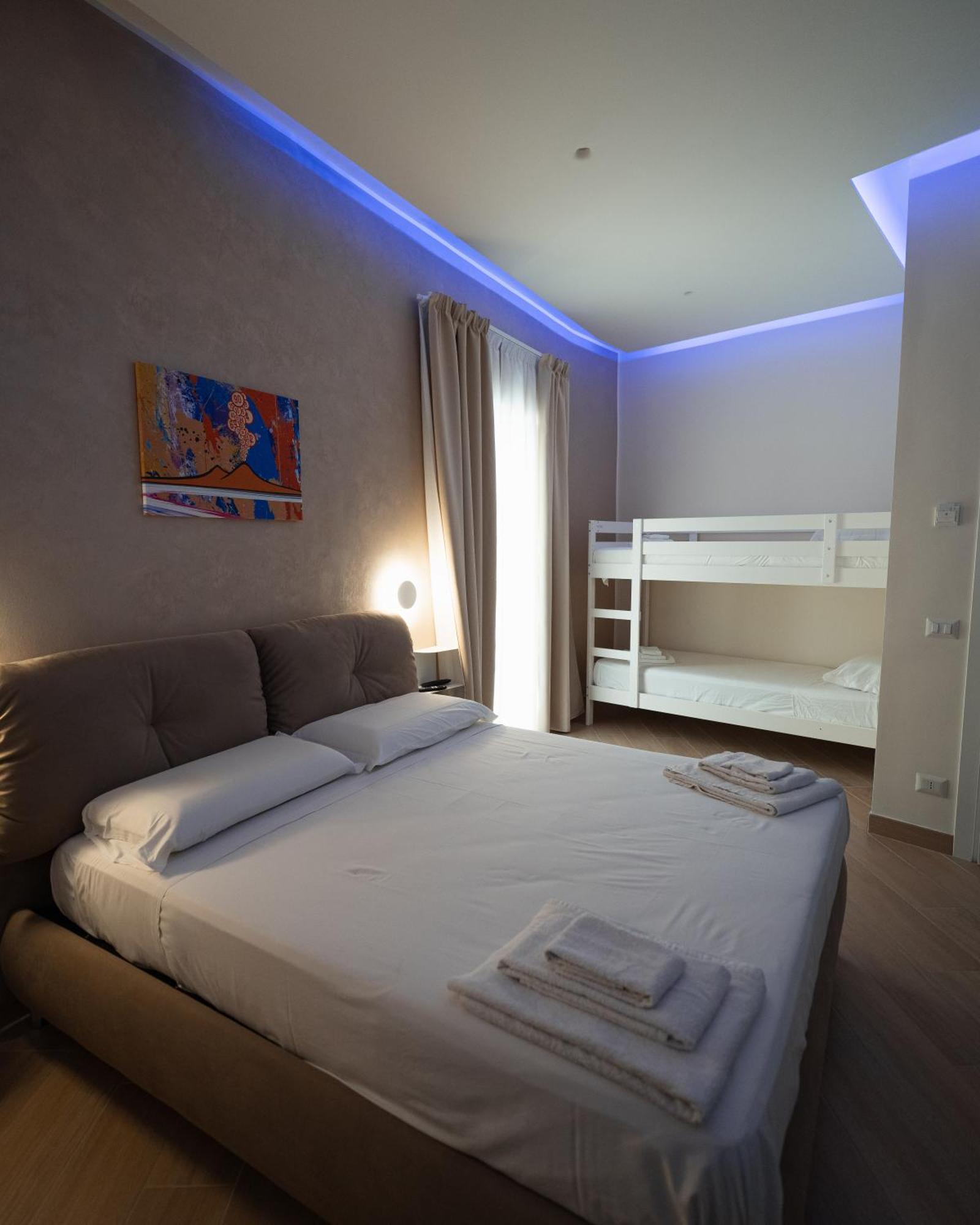 Nazzarooms