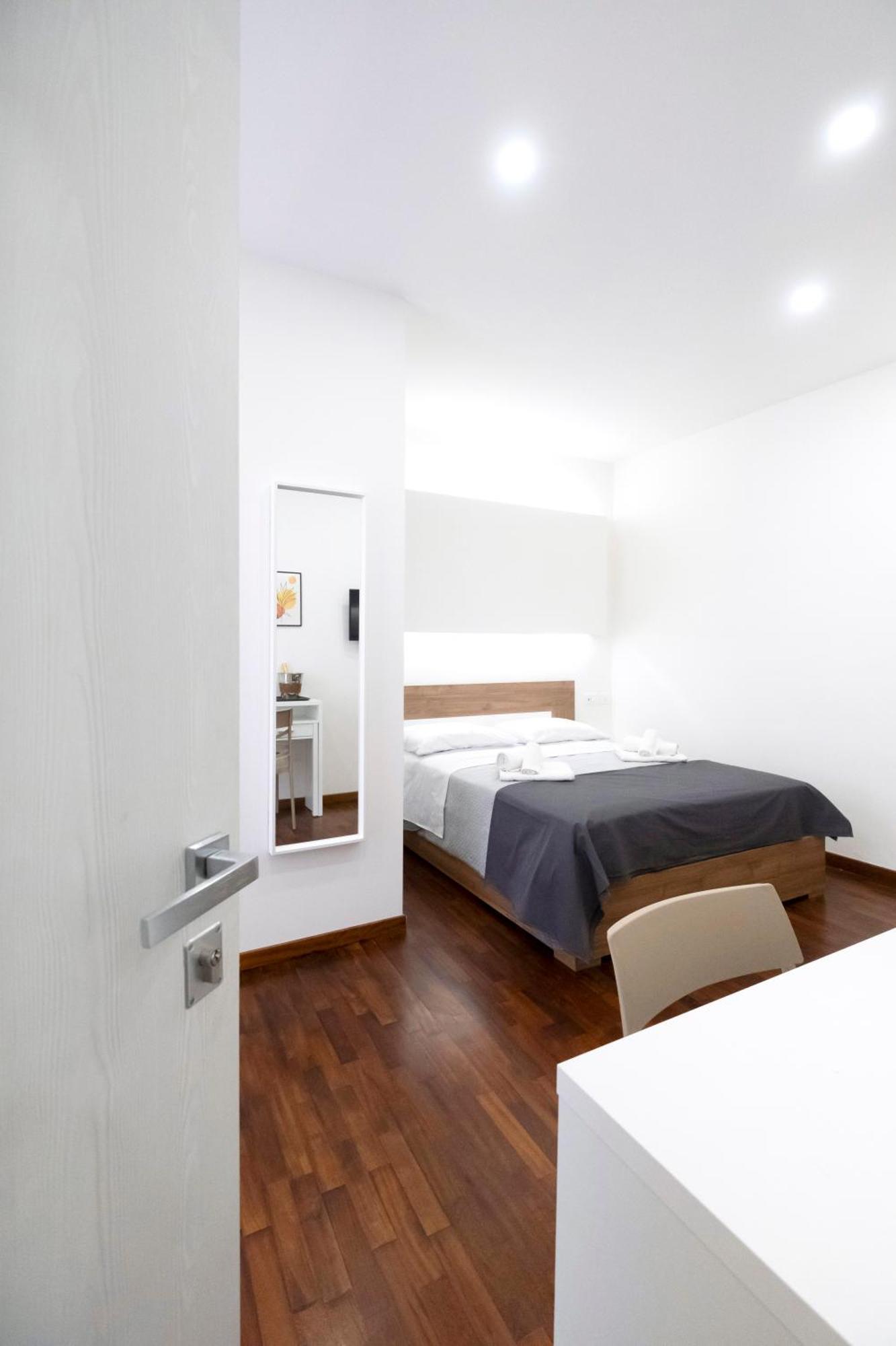 Bed & Breakfast Factory Naples