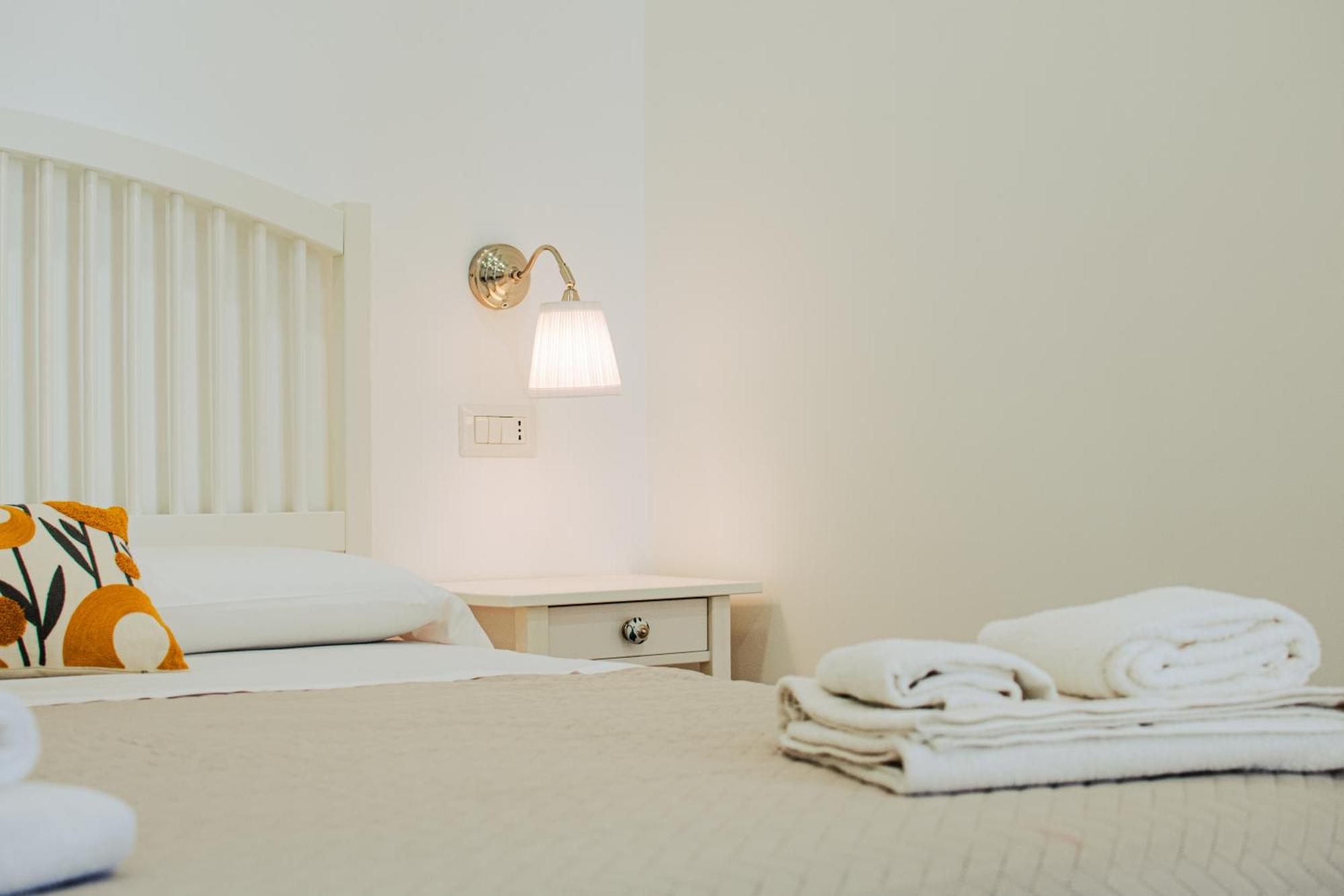 Lara's By I Borbone Guest house