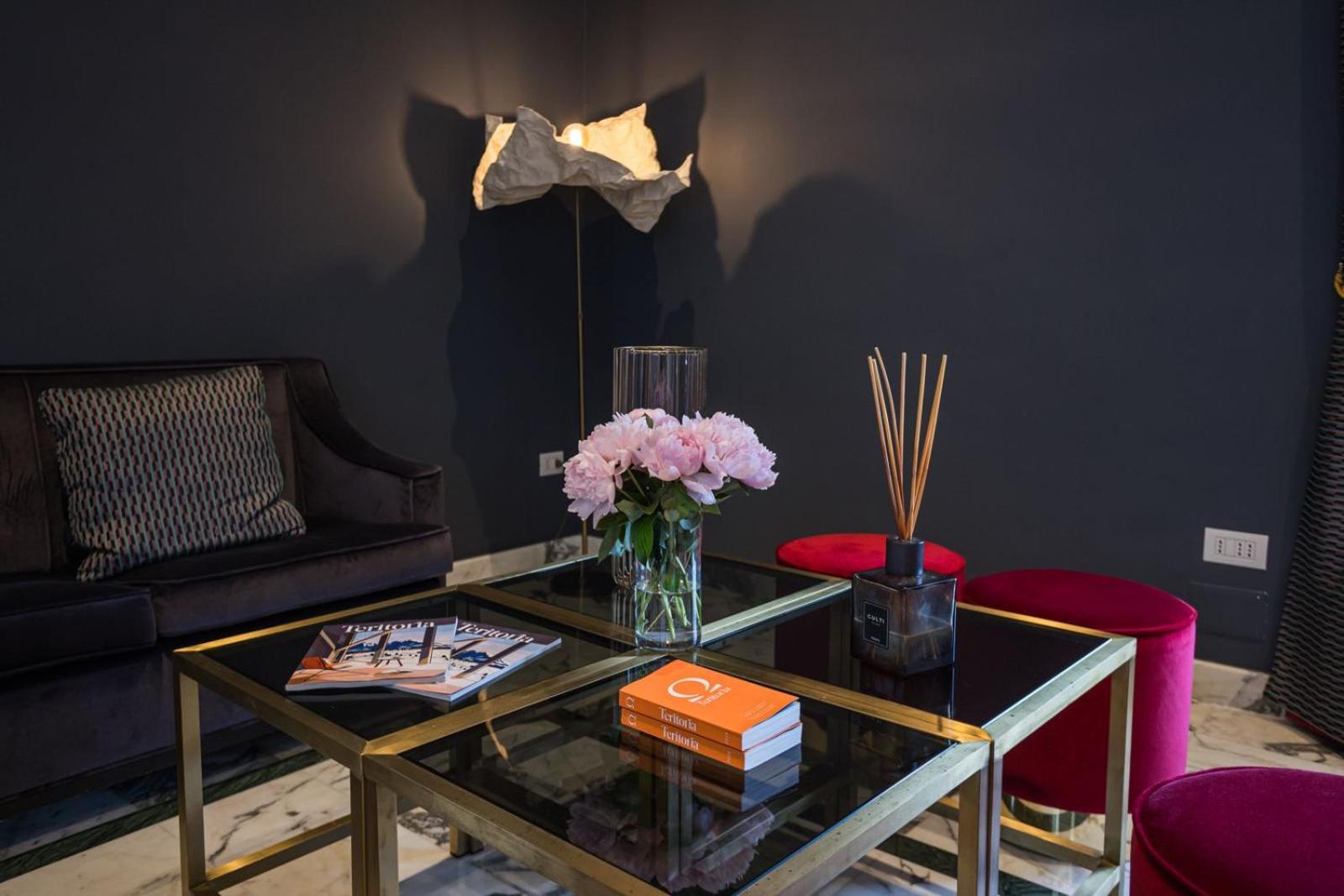 Hotel Boutique Metro 900 4*