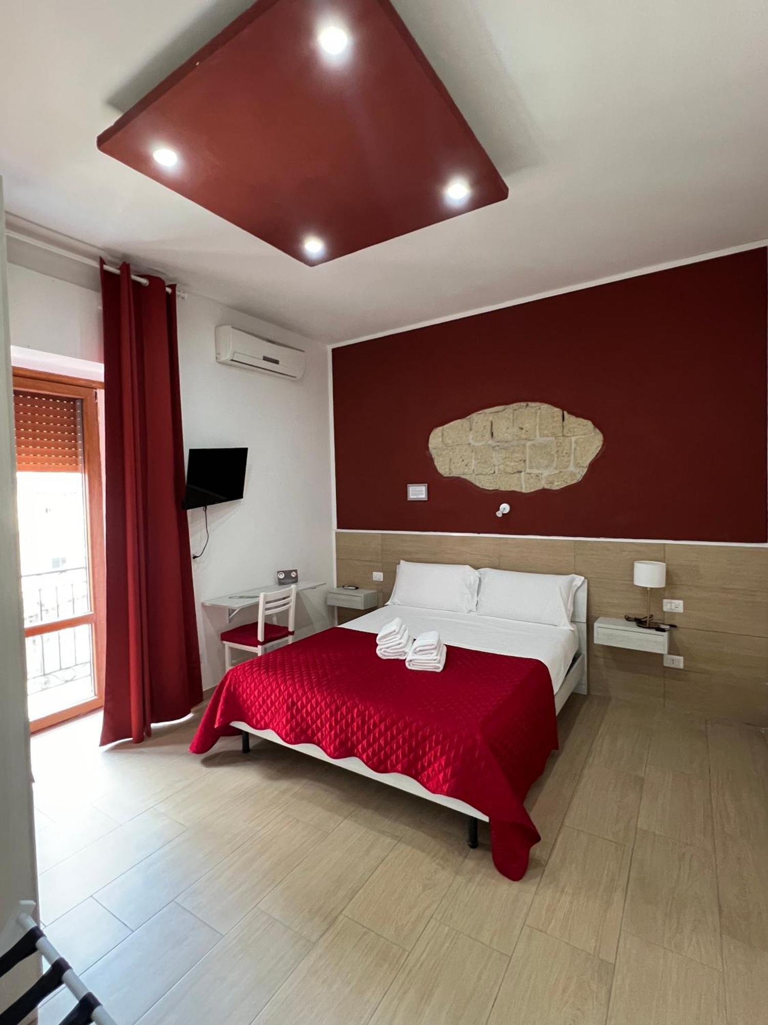 Gate Bed & Breakfast 2*