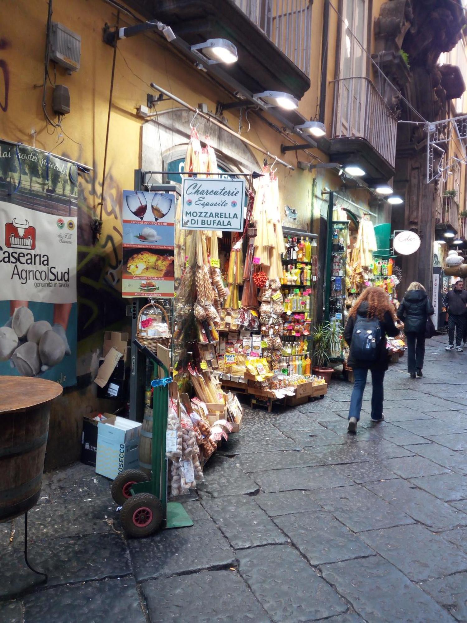 Manuela Centro Storico * Naples