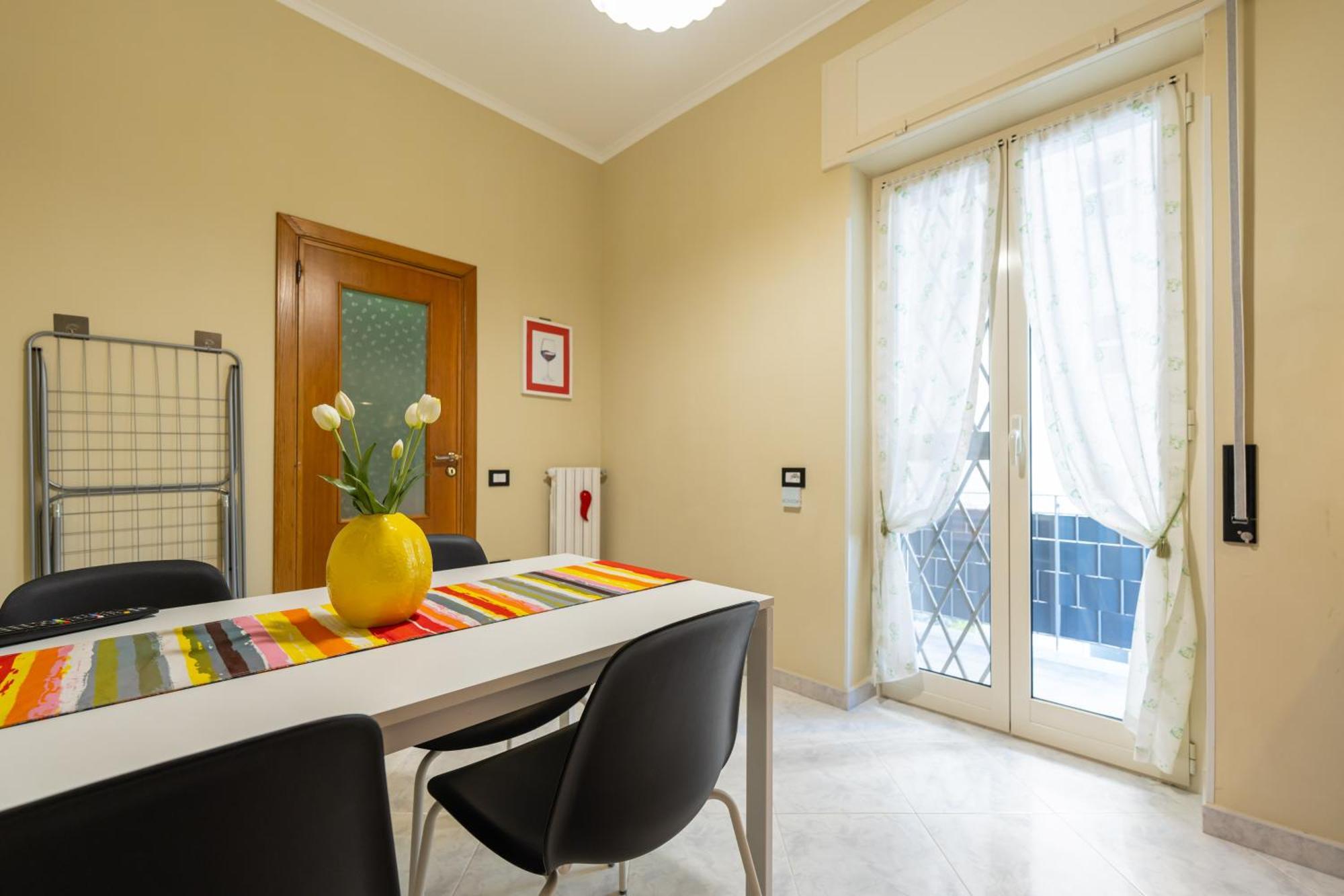 Interno27 Naples