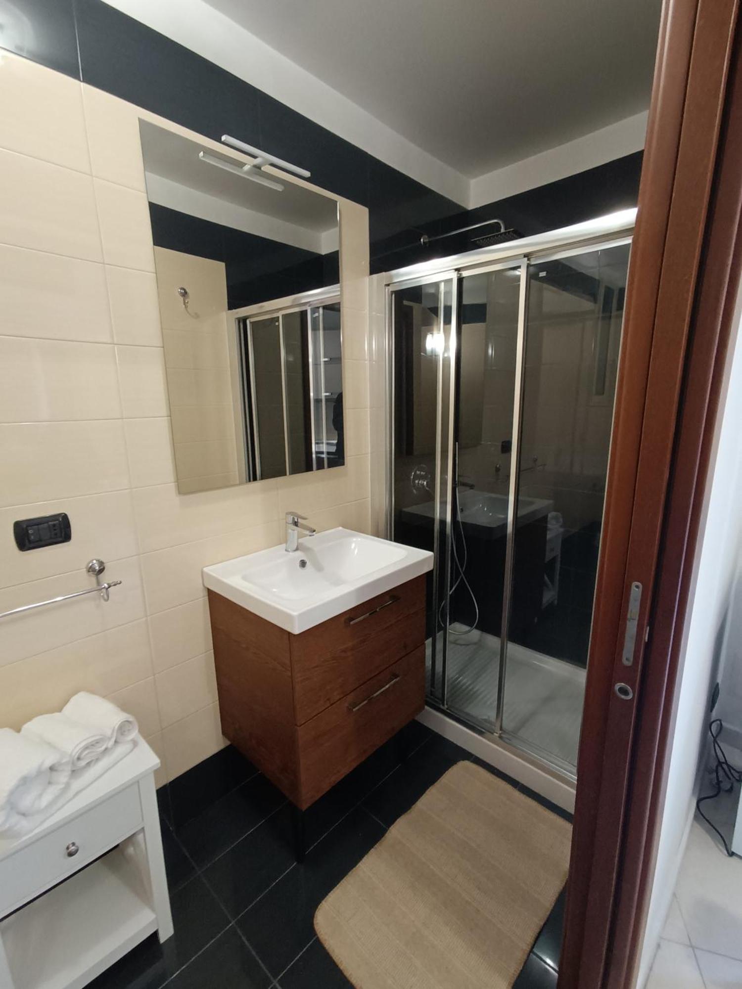 Residenza Geri - And Centro Bed & Breakfast Naples