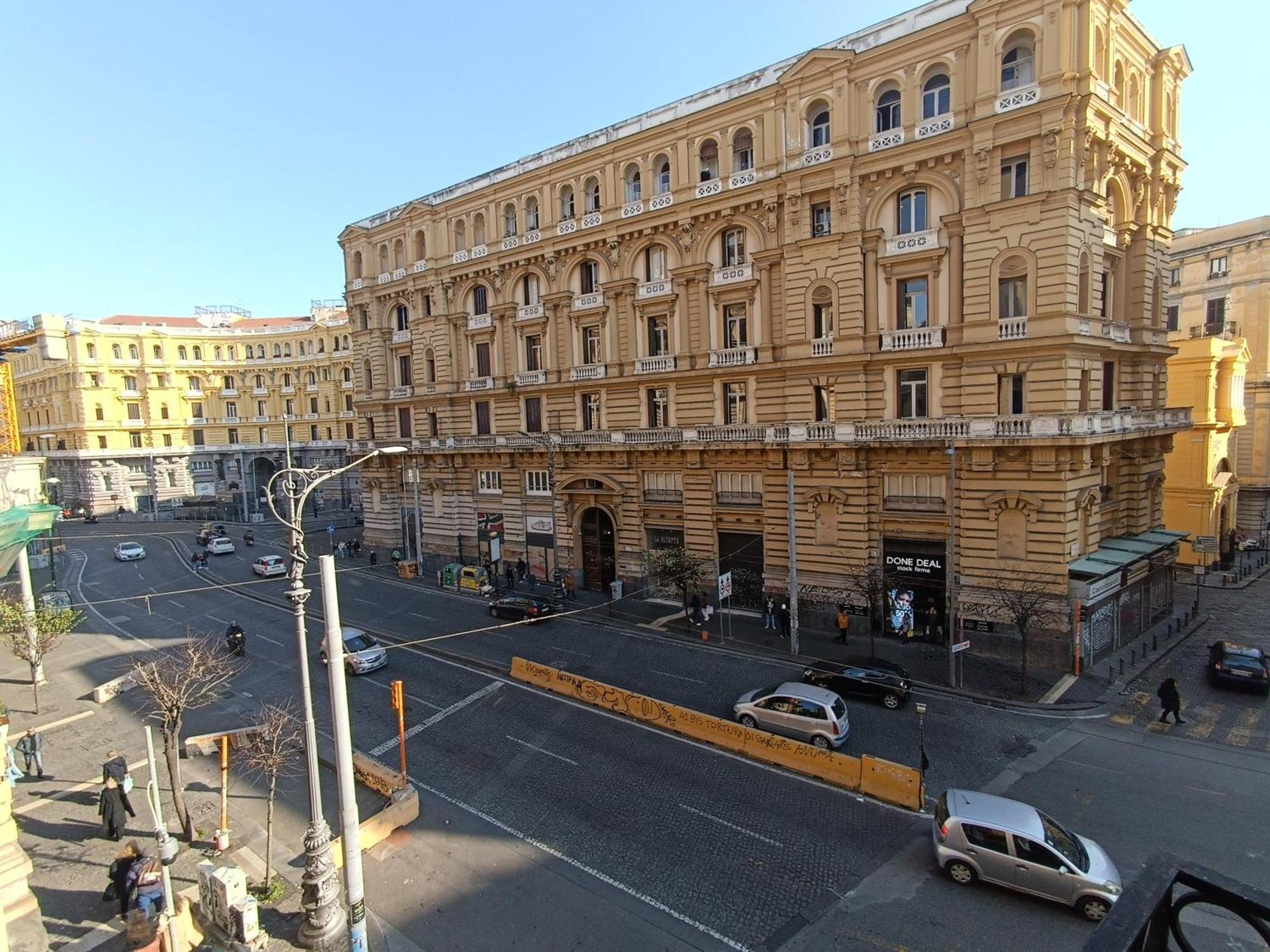 Residenza Geri - And Centro Bed & Breakfast *