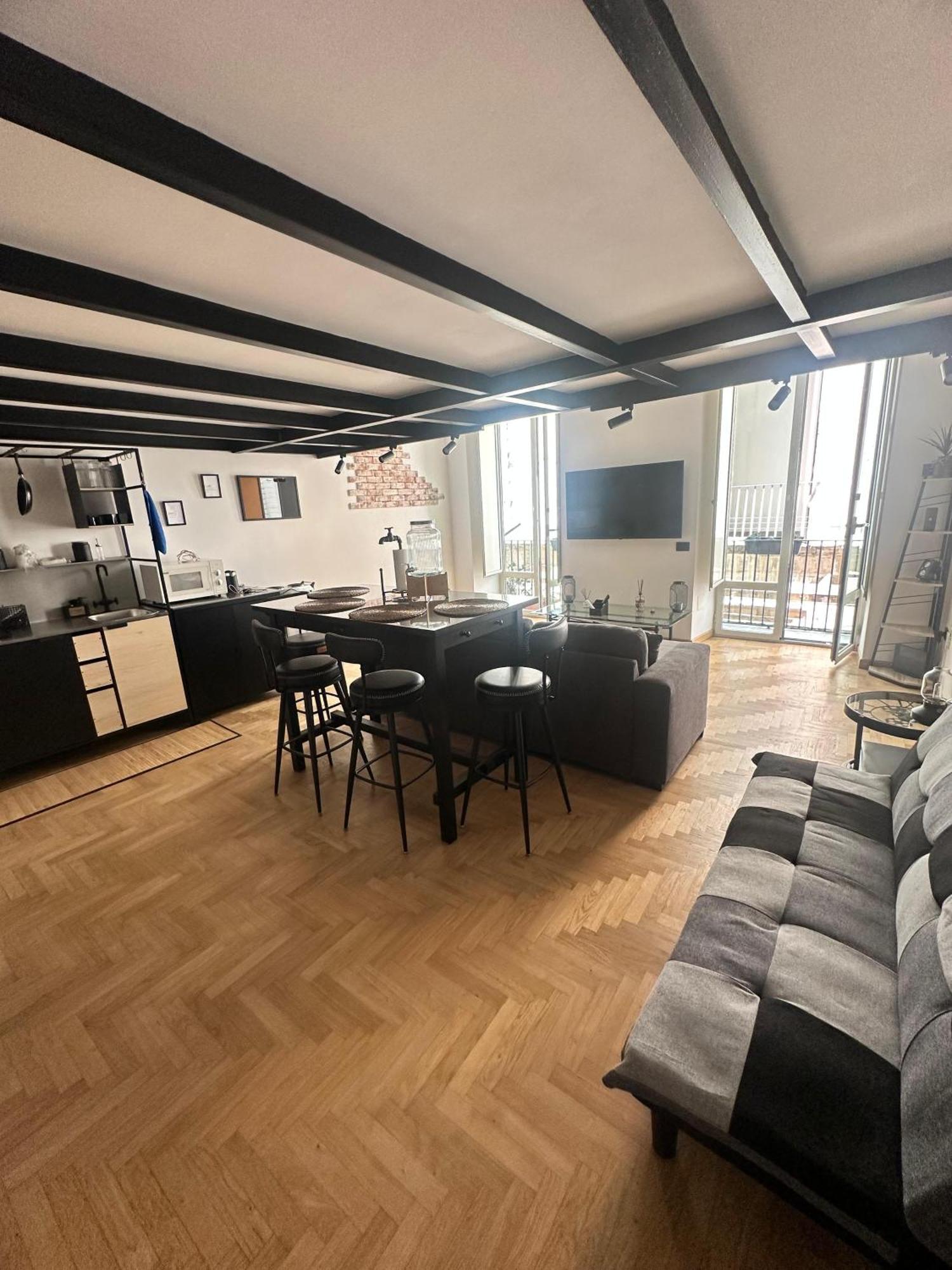 Apartment Delta Urban Loft *